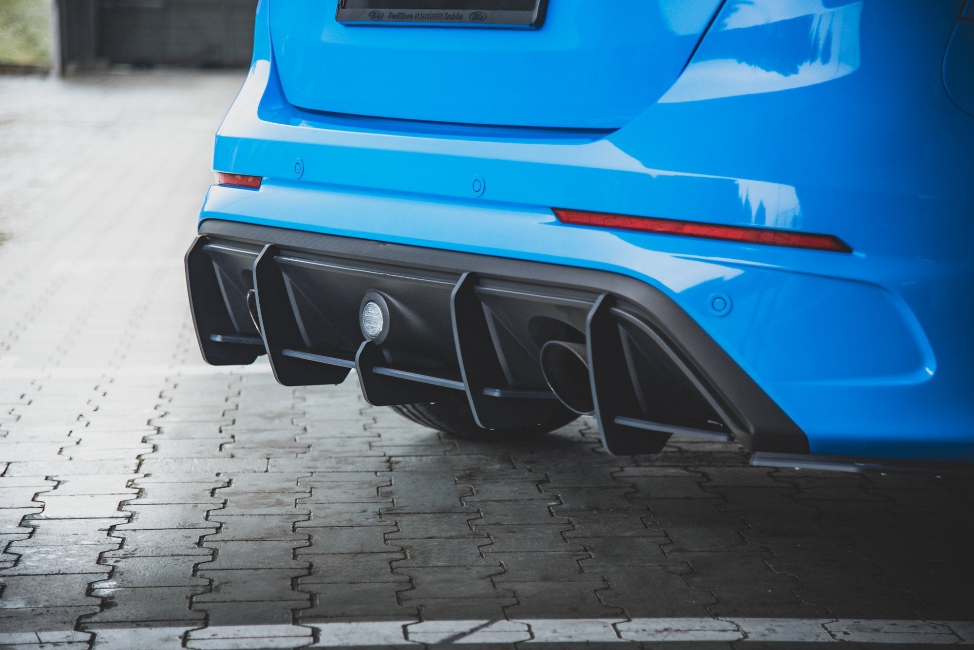 Street pro rear diffuser v.1 ford focus rs mk3