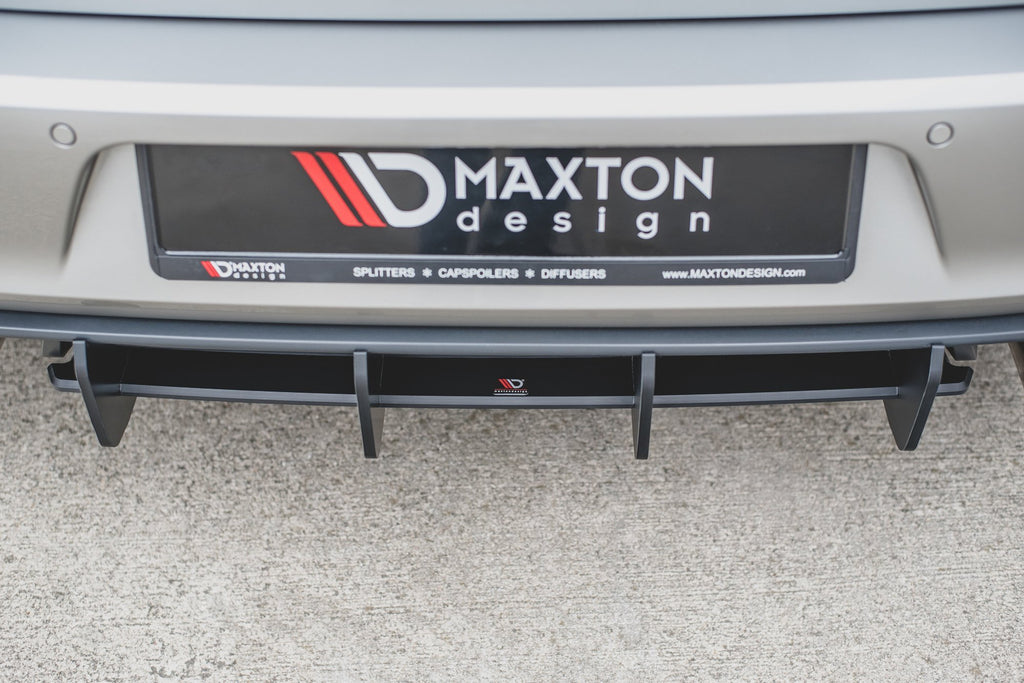 Street pro rear diffuser v.1 vw golf 7 gti