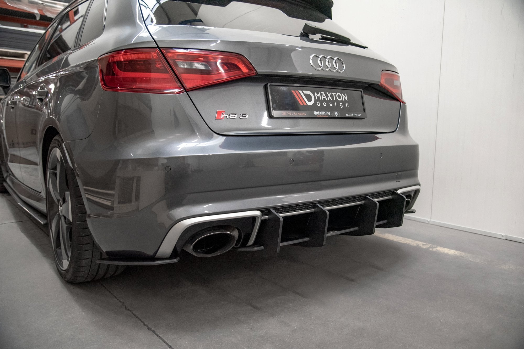 Street pro rear diffuser v.2 audi rs3 8v sportback