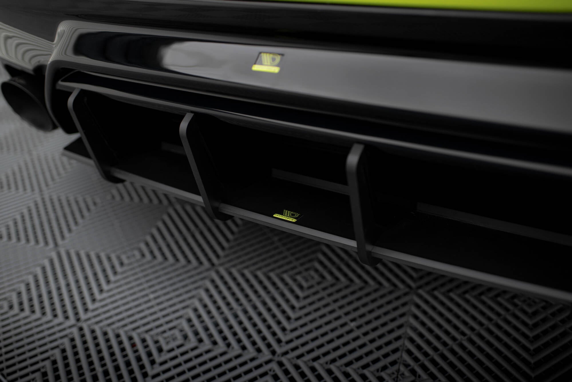 Street pro rear diffuser v.2 bmw 1 m-pack / m135i / 128ti f40