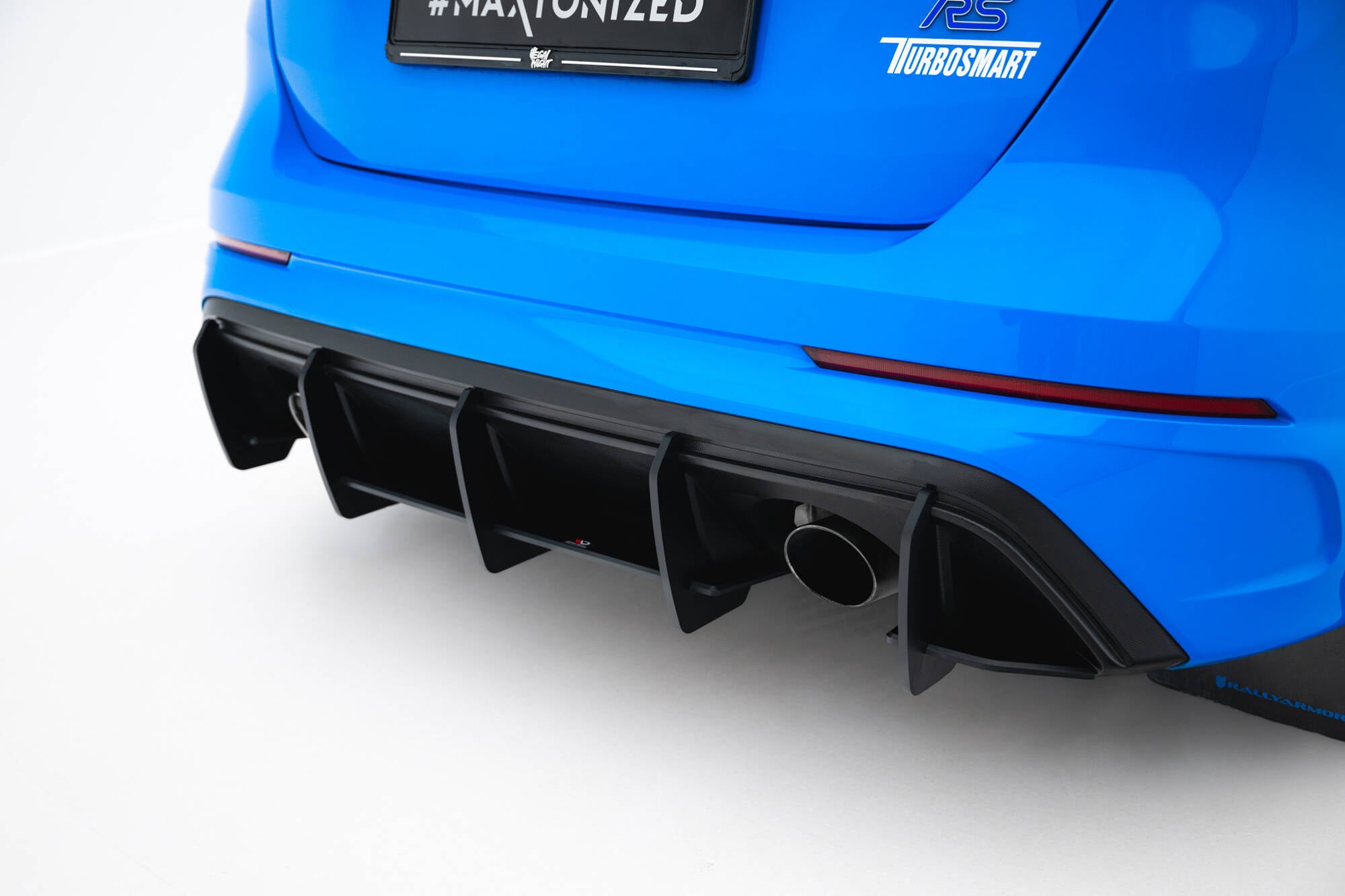 Street pro rear diffuser v.2 ford focus rs mk3 (us-spec version)