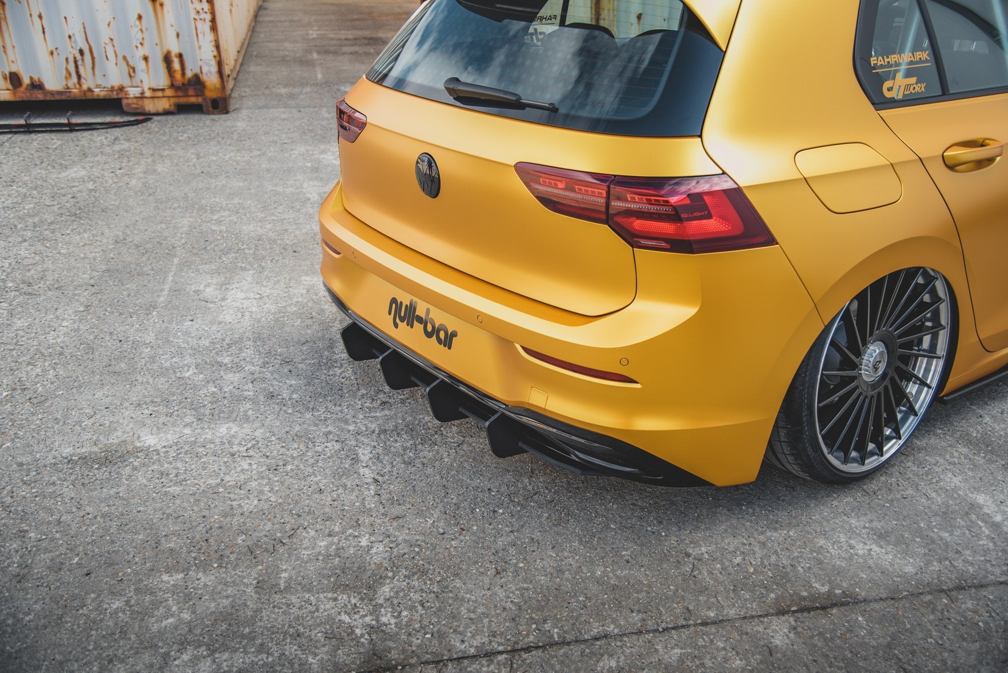 Street pro rear diffuser v.2 volkswagen golf mk8