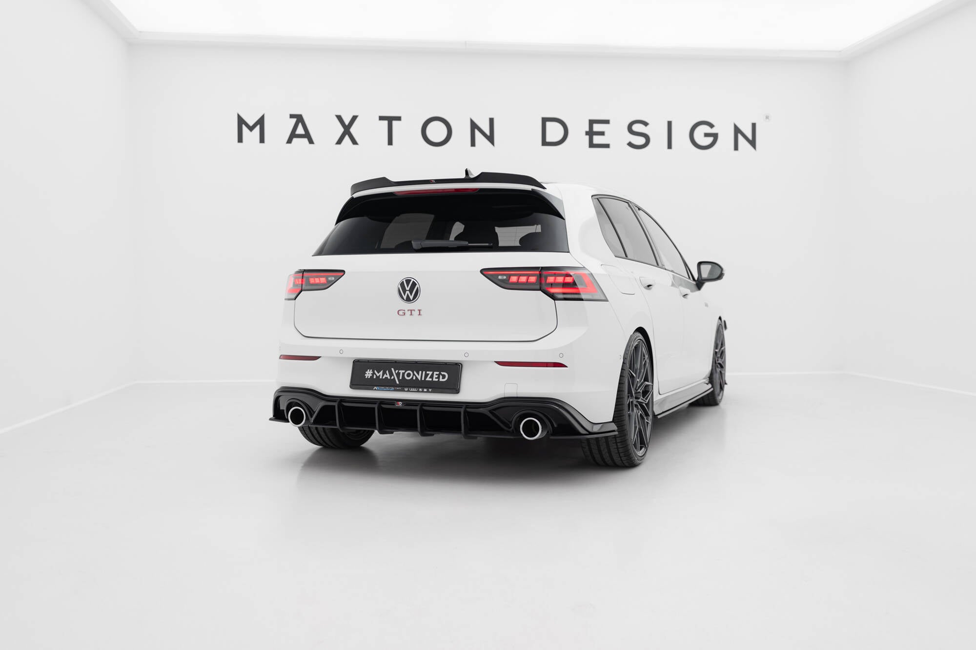 Street pro rear diffuser v.3 volkswagen golf gti mk8
