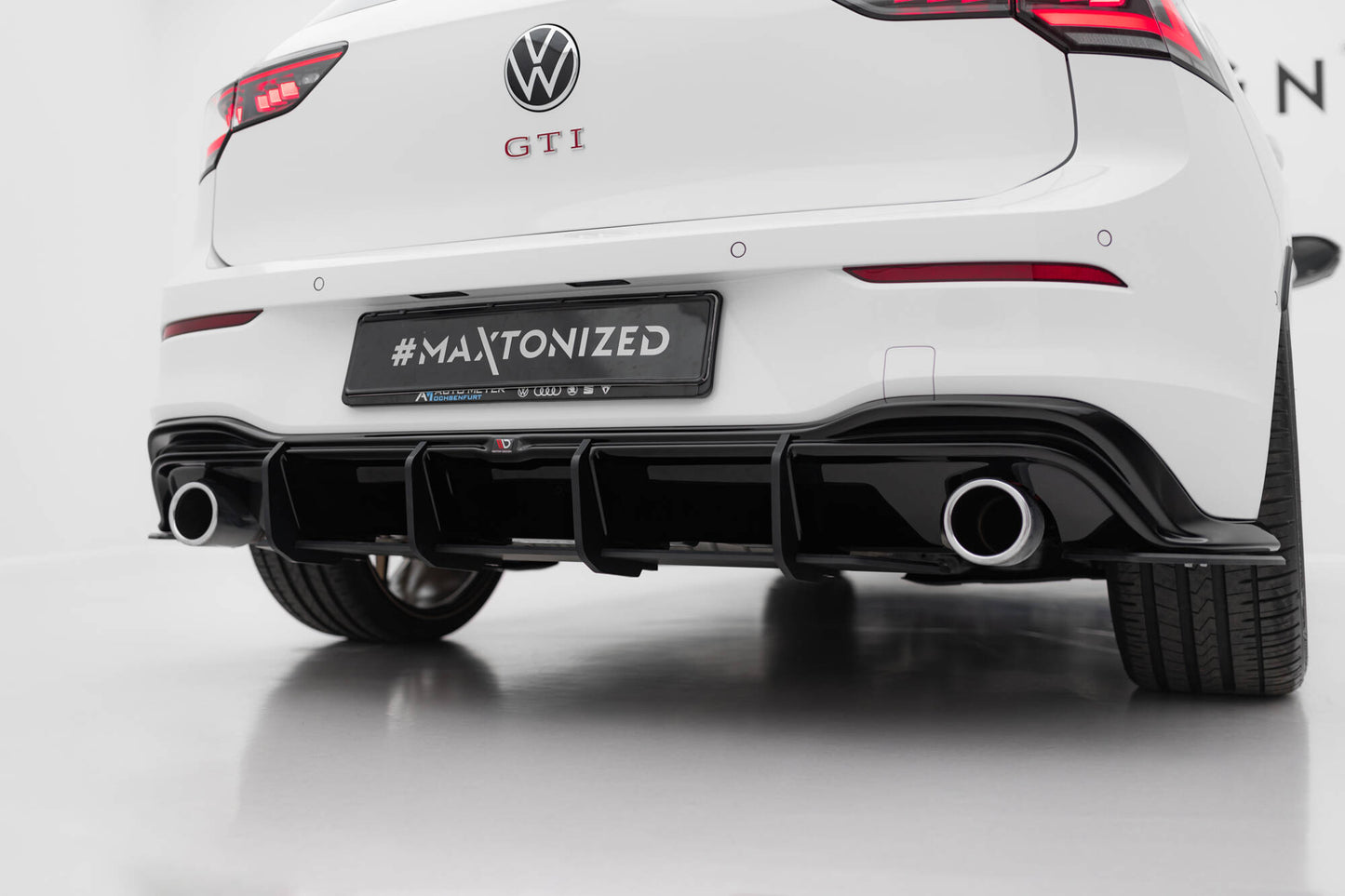 Street pro rear diffuser v.4 volkswagen golf gti mk8
