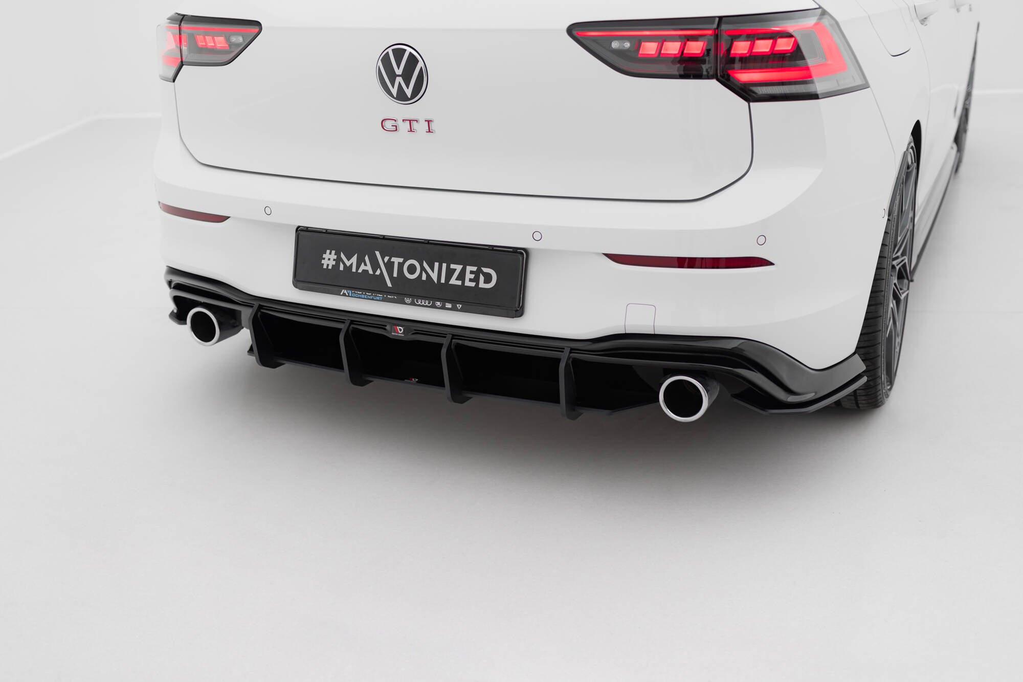 Street pro rear diffuser v.4 volkswagen golf gti mk8