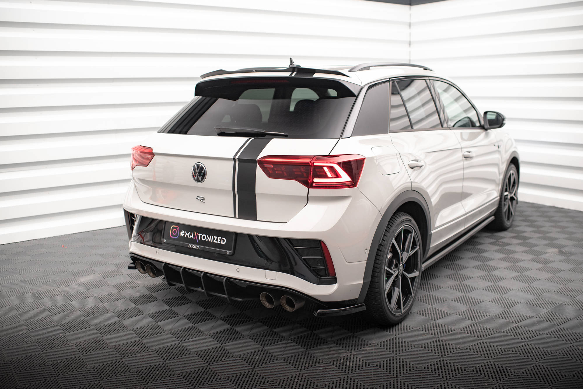 Street Pro -takadiffuusori Volkswagen T-Roc R mk1 faceliftille