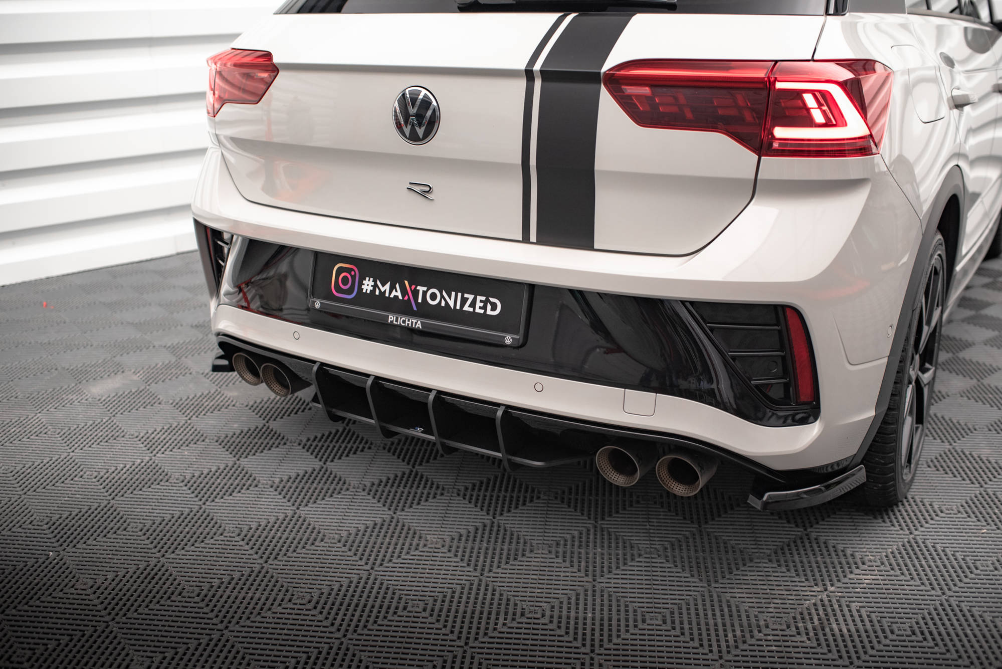 Street pro rear diffuser volkswagen t-roc r mk1 facelift