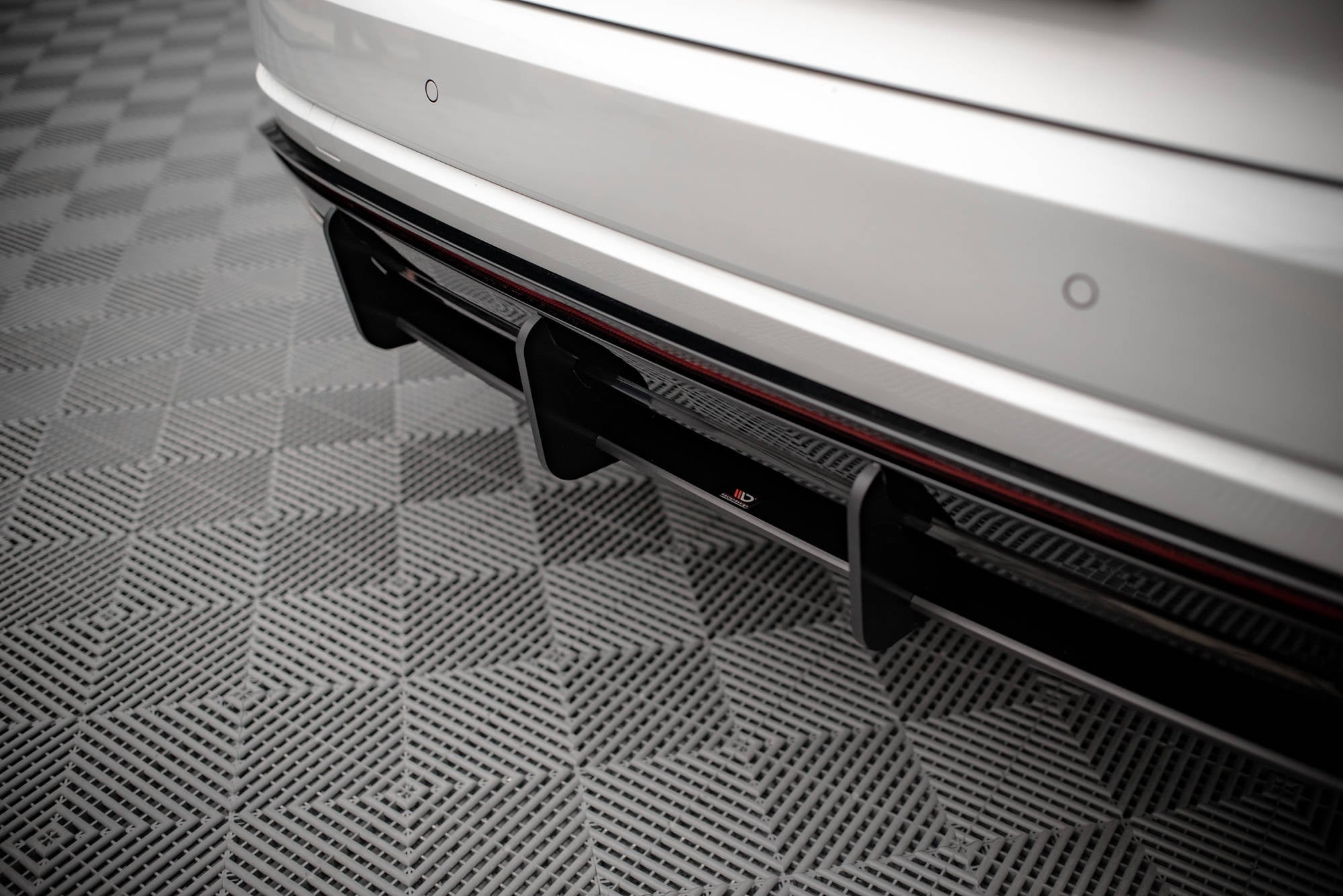 Street Pro -takadiffuusori Volkswagen Touareg R-Line mk3