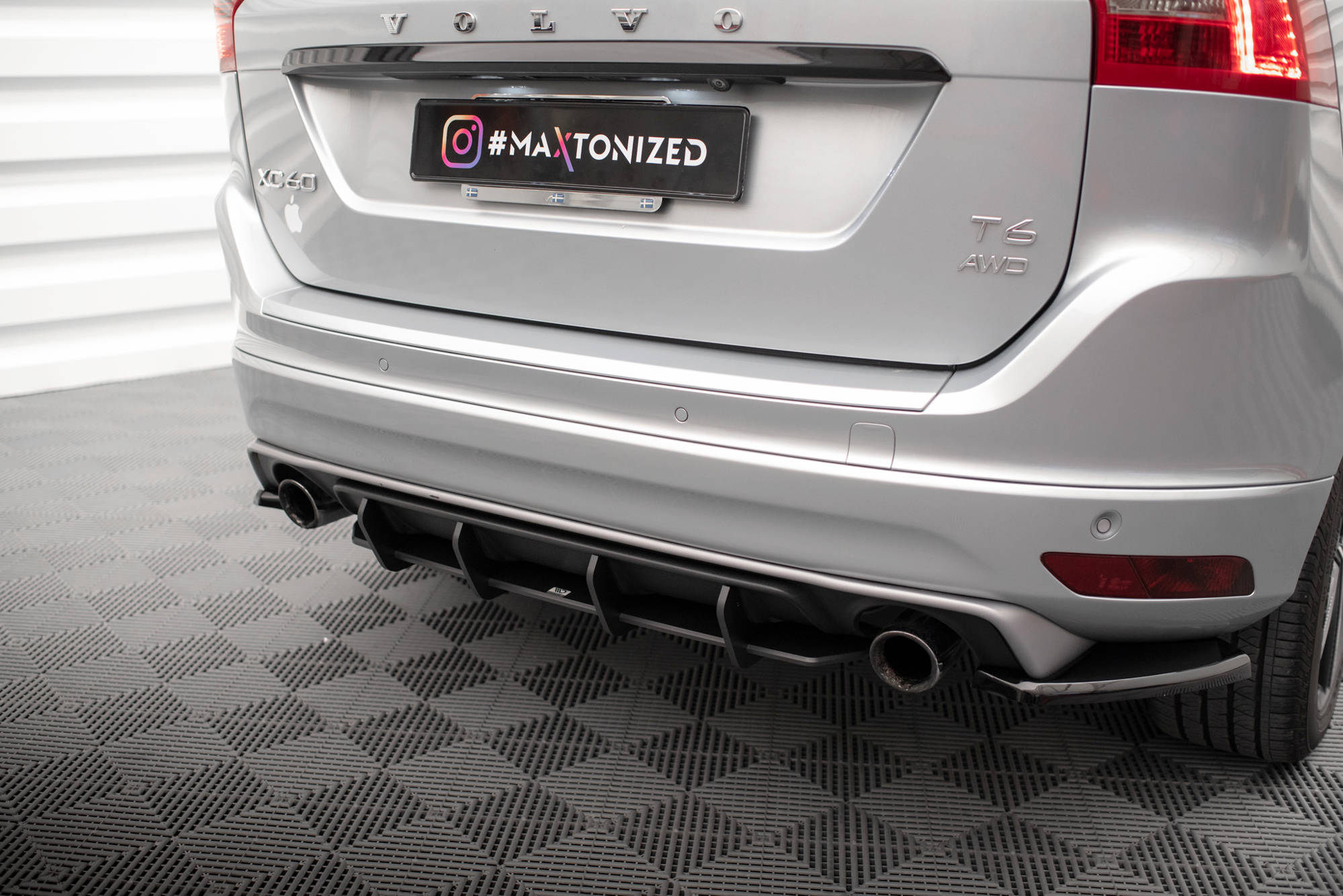 Street pro rear diffuser volvo xc60 r-design mk1 facelift