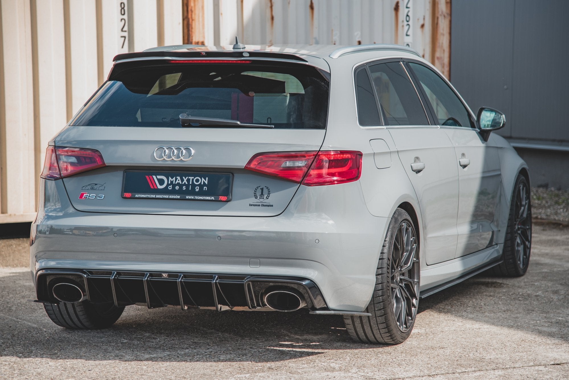 Street pro rear side splitters audi rs3 8v sportback