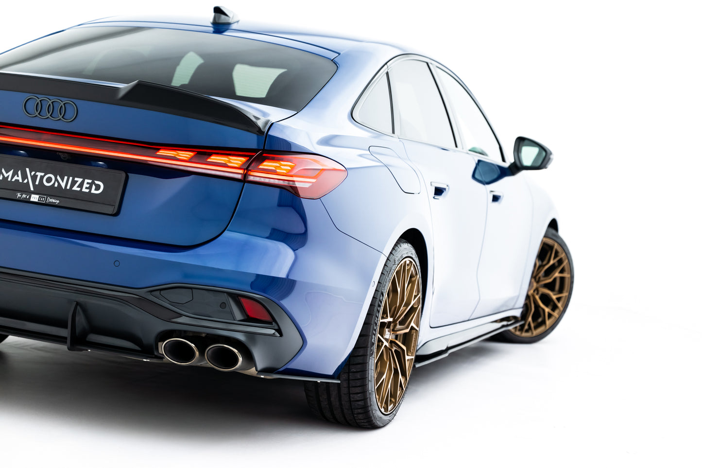 Street pro rear side splitters audi s5 sedan / avant b10