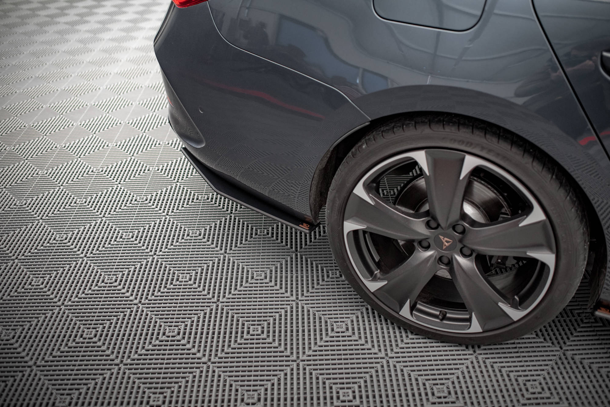 Street pro bakside splitter cupra leon st mk1