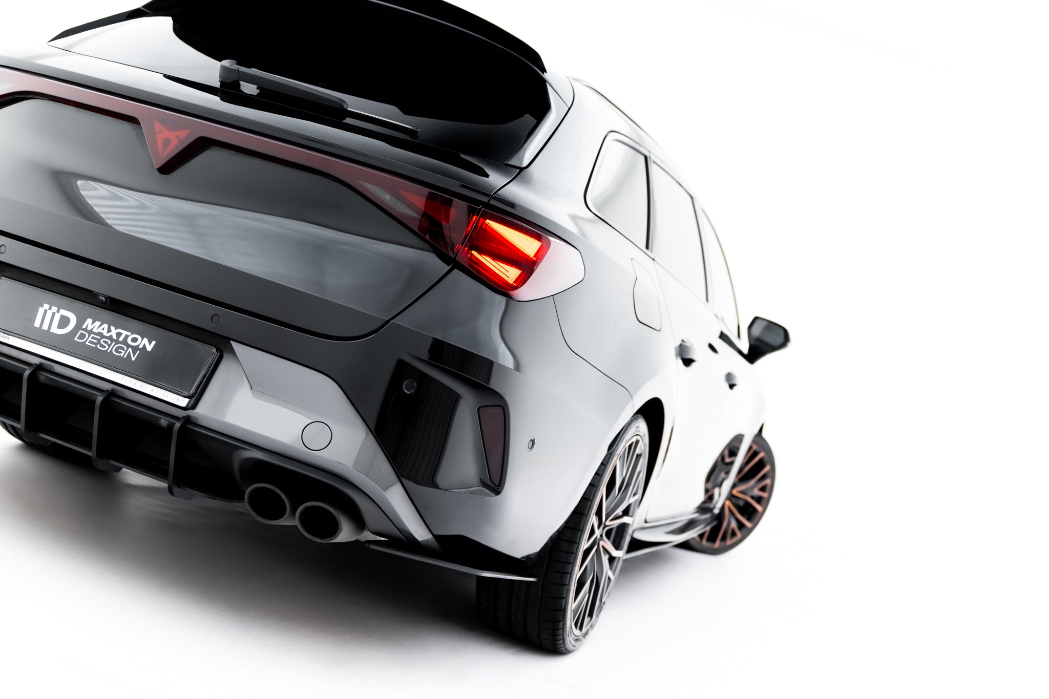 Street Pro takasplitterit Cupra Leon ST mk1 facelift