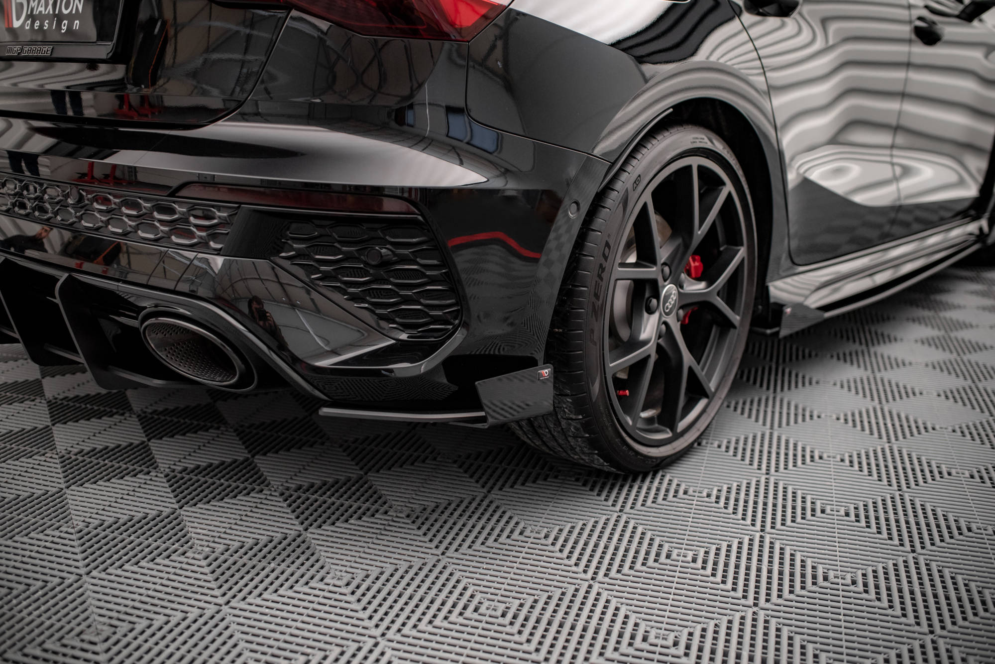 Street Pro bagside Splitters + flapper Audi RS3 Sportback 8y