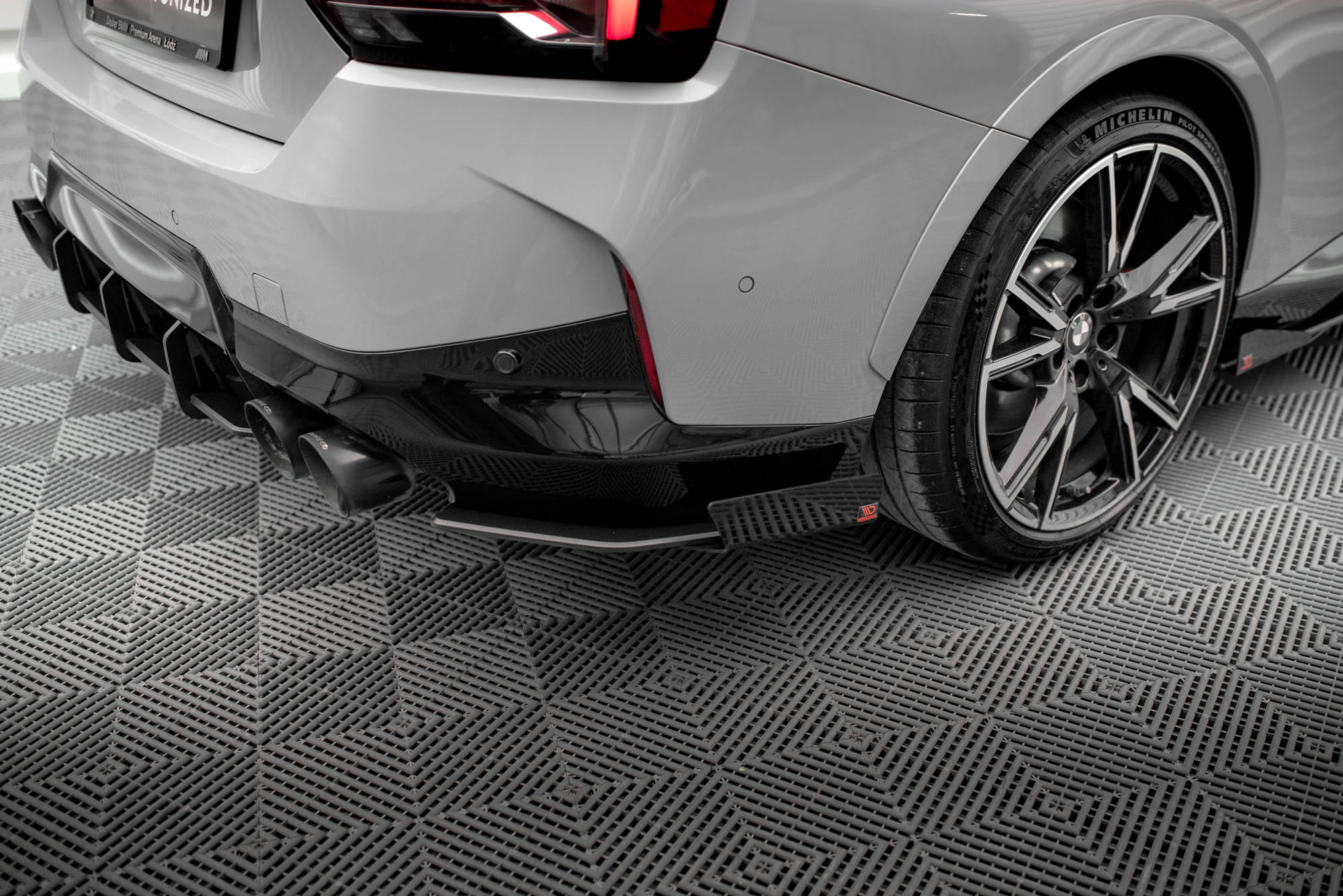 Street Pro takasiipien + lehtien BMW 2 Coupe M240i G42