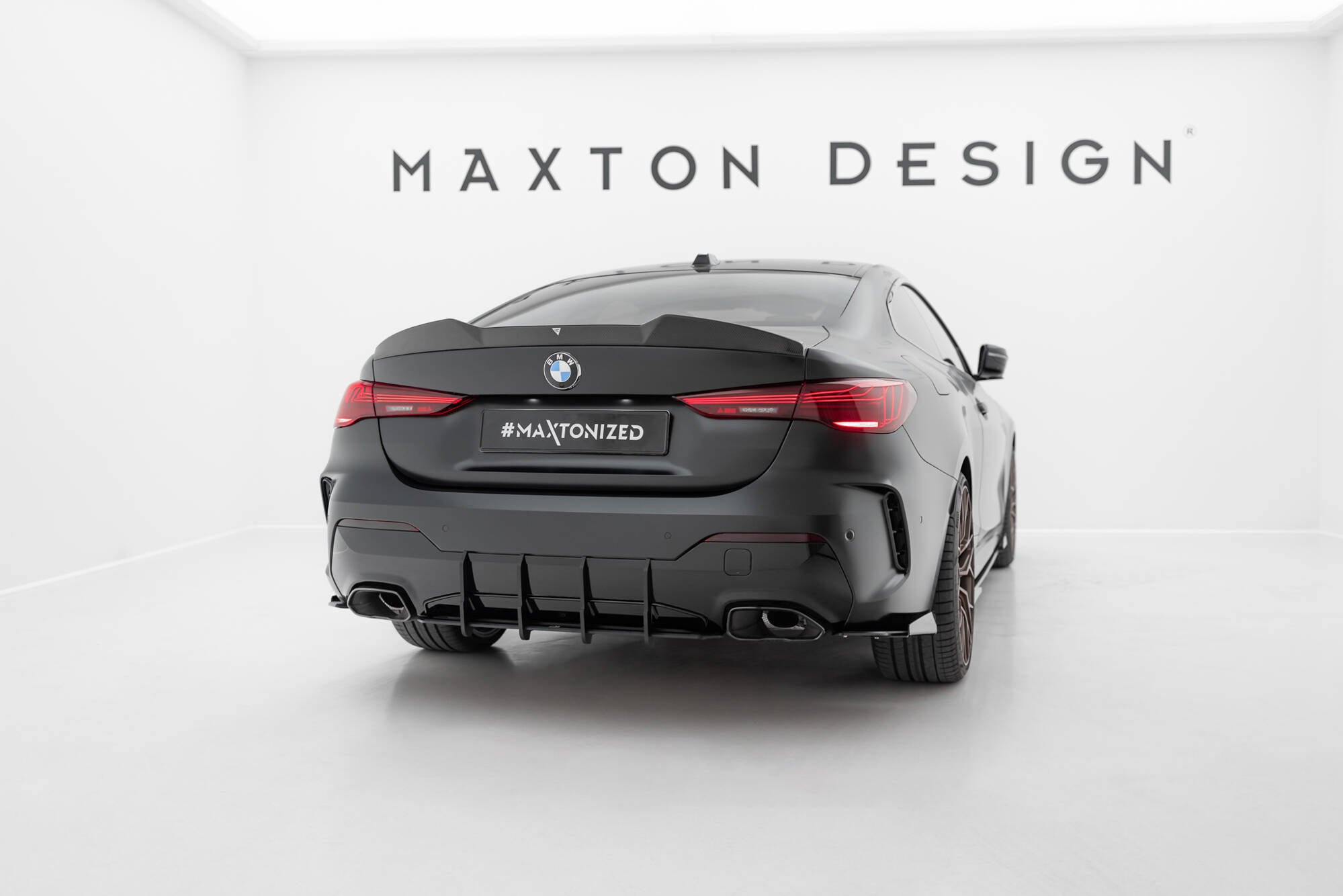 Street pro rear side splitters + flaps bmw m440i  g22 / g23 / g22 facelift / g23 facelift