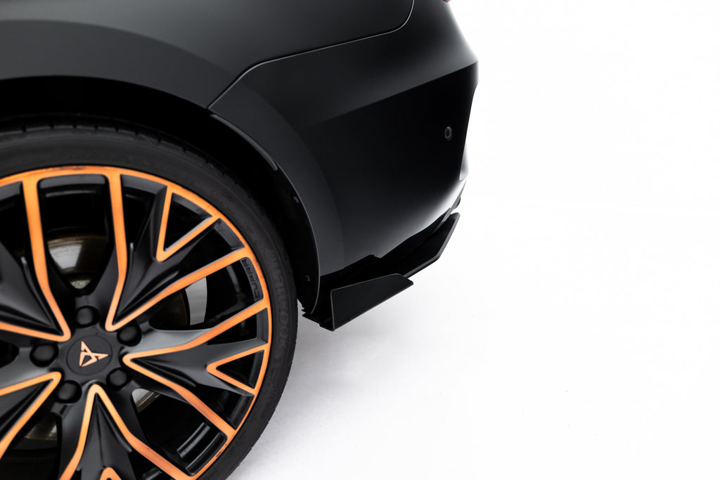 Street Pro takasplitterit ja läpät Cupra Leon ST mk1 facelift