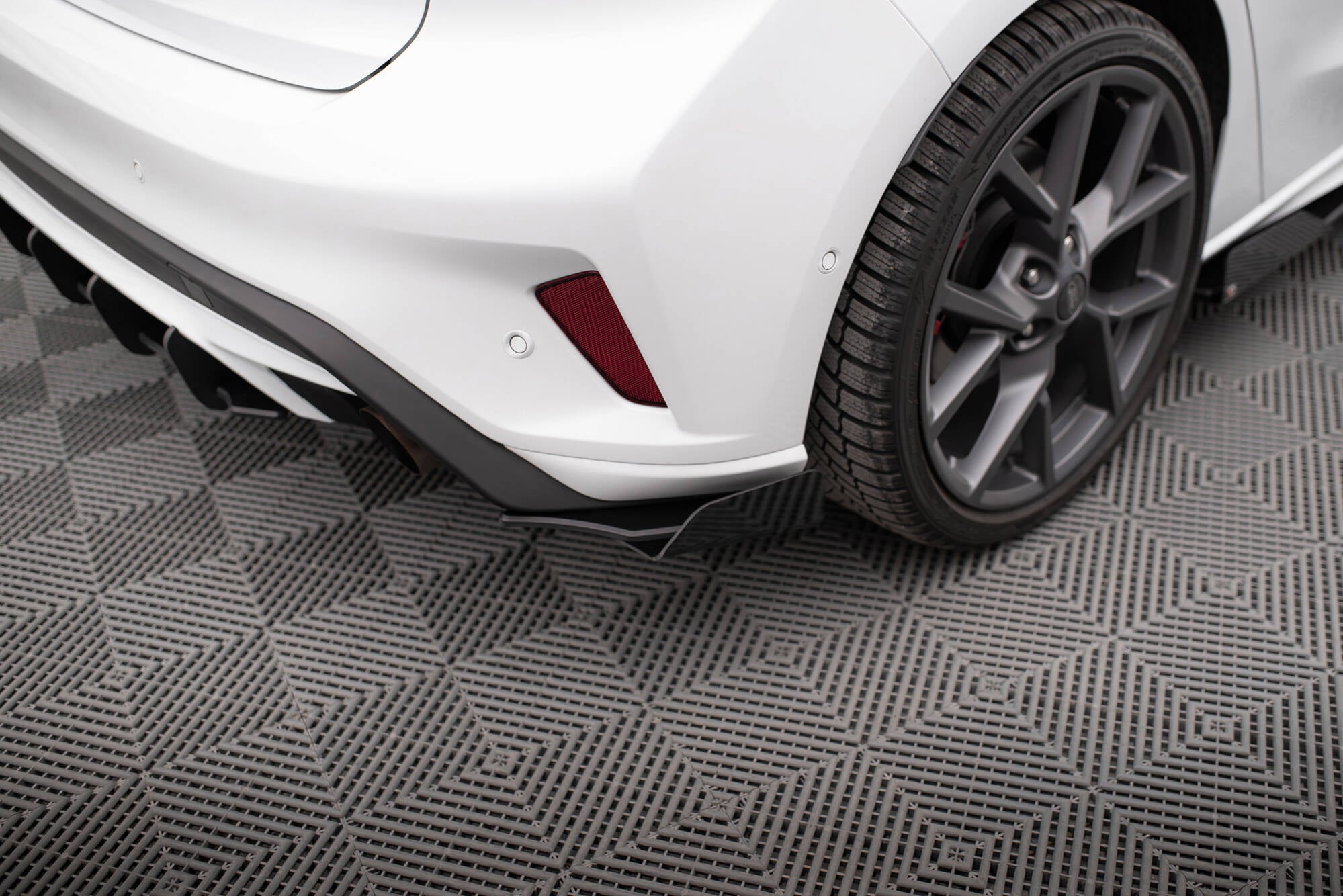 Street pro rear side splitters + flaps ford focus st mk4