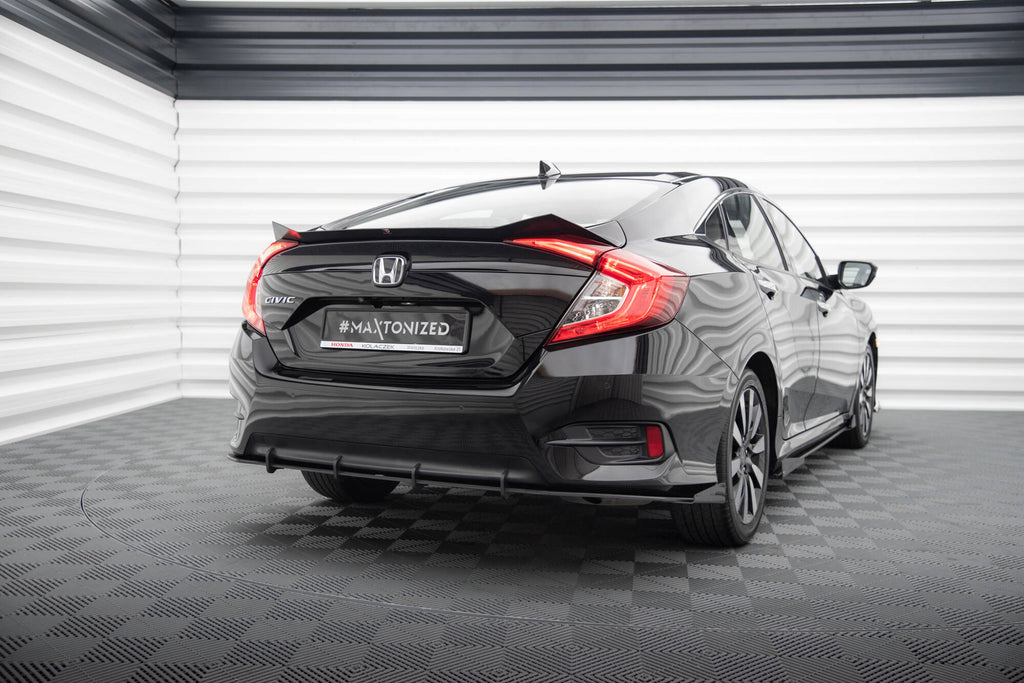 Street pro rear side splitters + flaps honda civic mk10