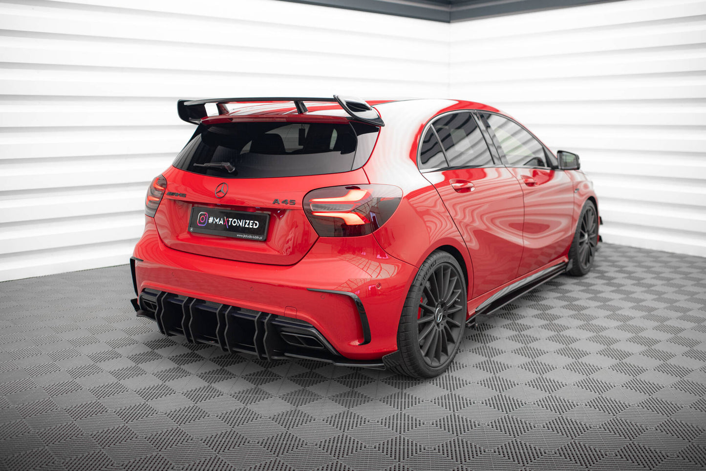 Street pro rear side splitters + flaps mercedes-benz a 45 amg w176 facelift