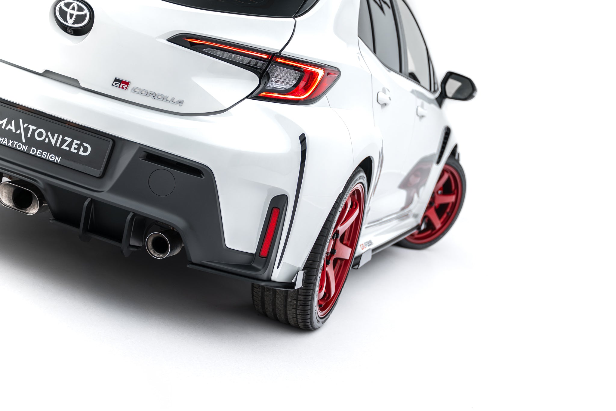 Street Pro takasplitterit + läpät Toyota Gr Corolla mk12