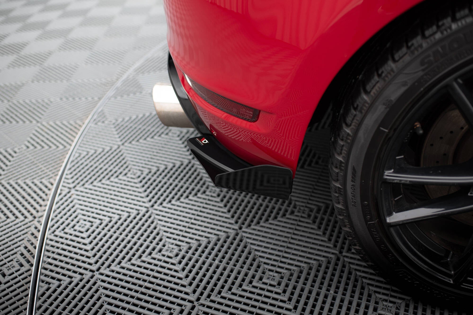 Street Pro TAKA -SIVUSTERIT + FLAPS Volkswagen Golf GTI MK6