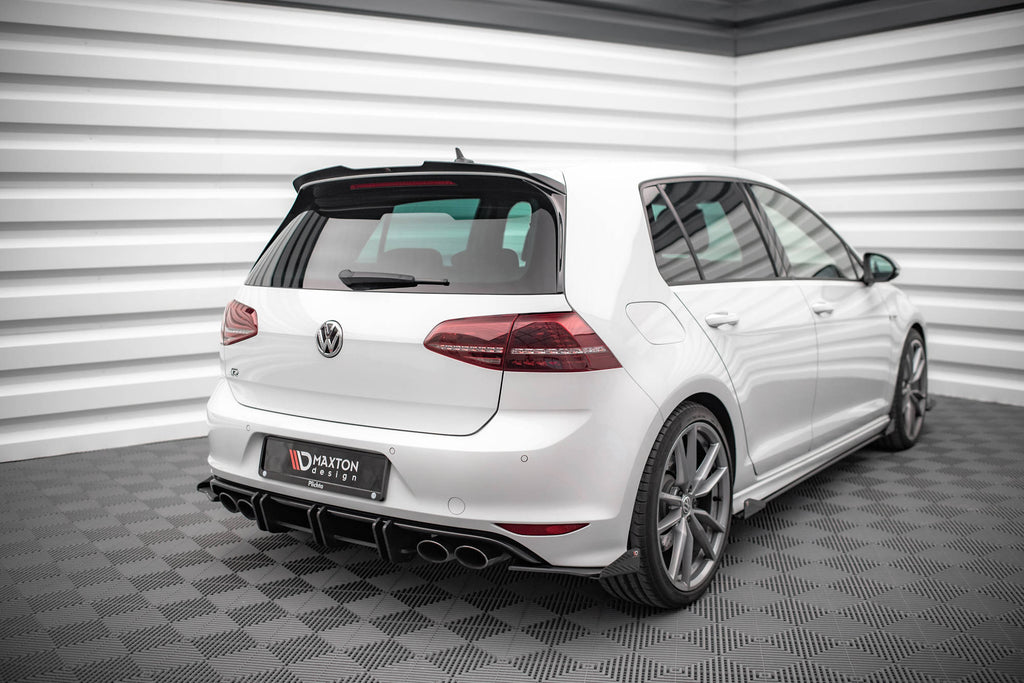 Street Pro TAKA -SIVUSTERIT + FLAPS Volkswagen Golf R MK7