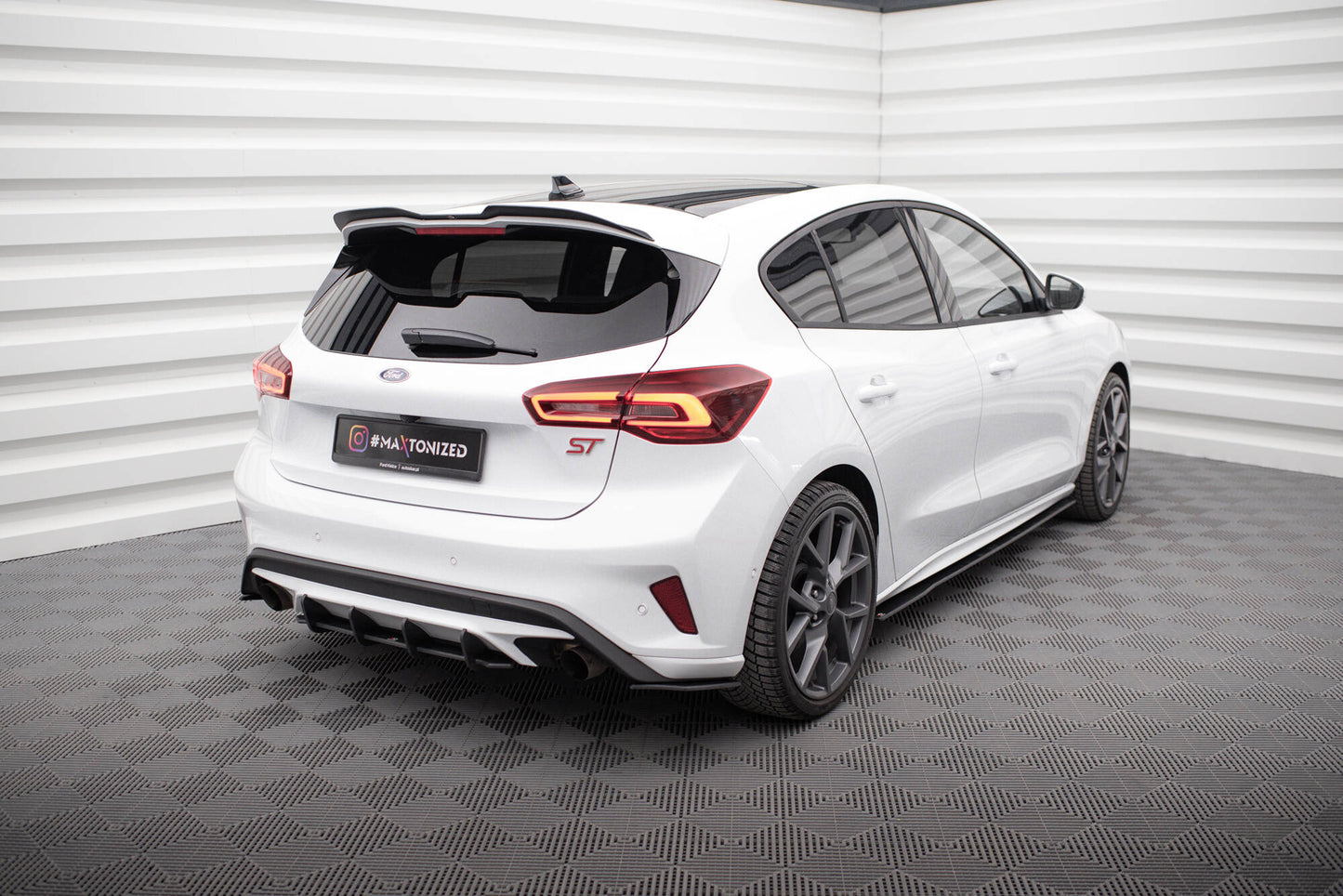 Street pro rear side splitters ford focus st mk4