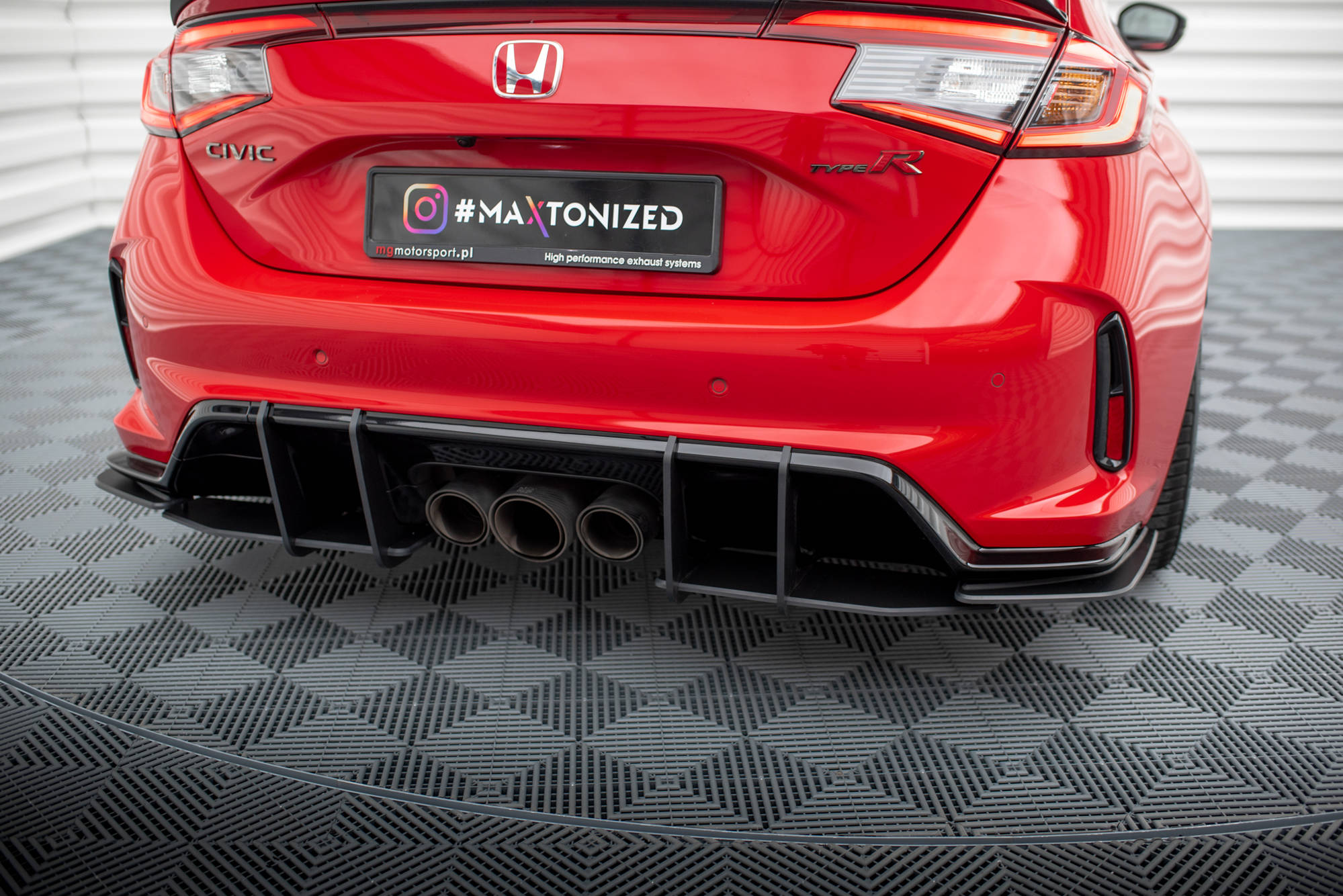 Street Pro TAKAISEKSI JAKUTTAJAT Honda Civic Type-R 11