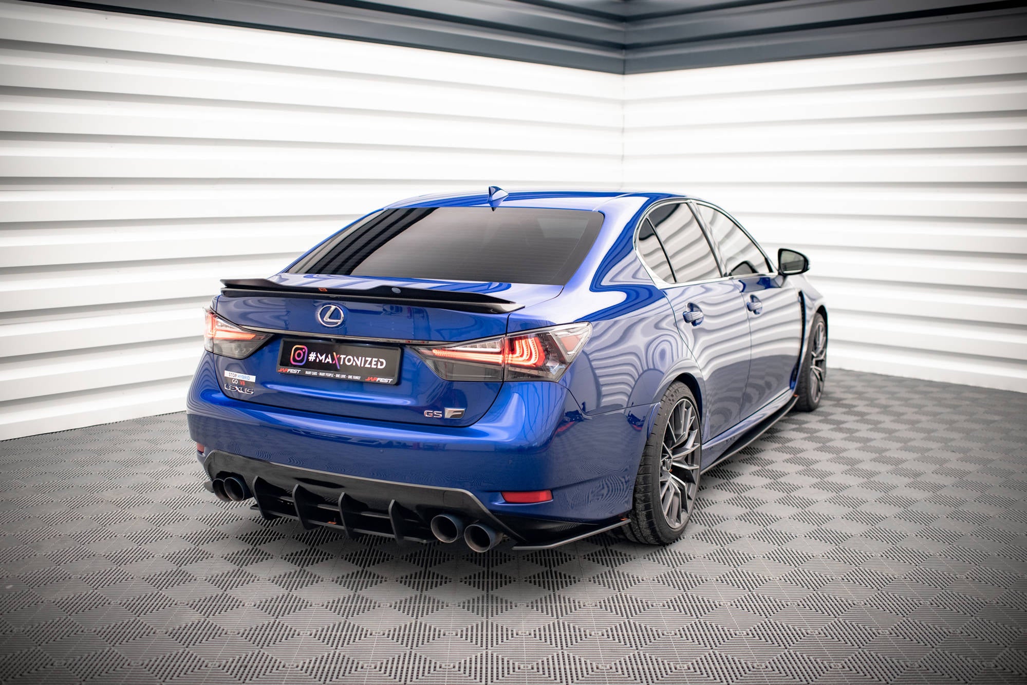Street Pro TAKAA SIVUSTERIT LEXUS GS F MK4