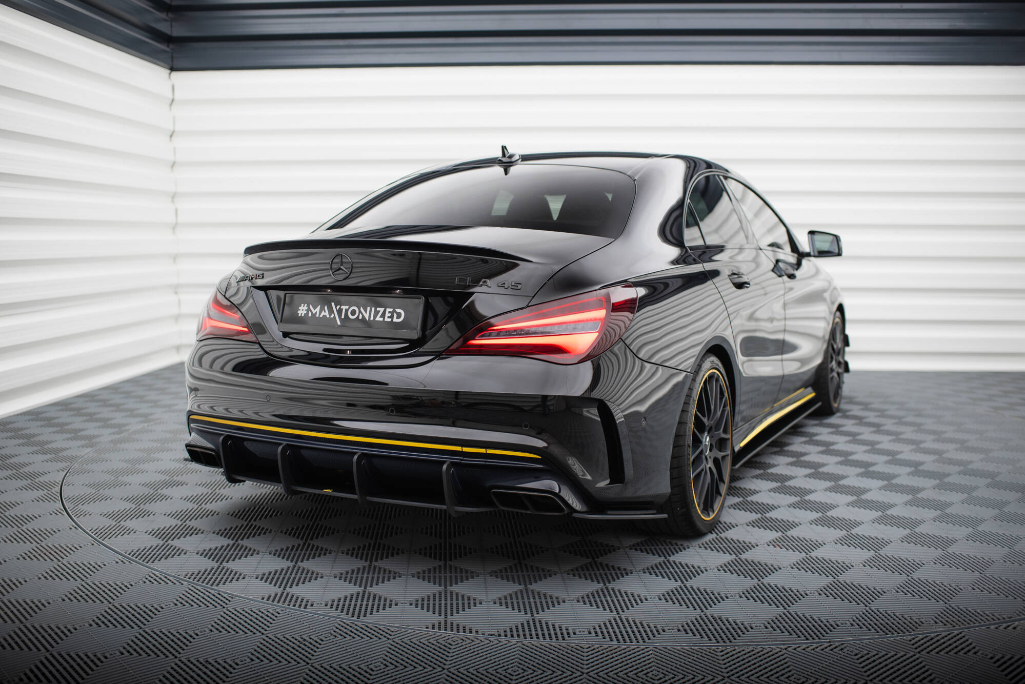 Street Pro Bagerste Side Splitters Mercedes-AMG CLA 45 C117 Facelift