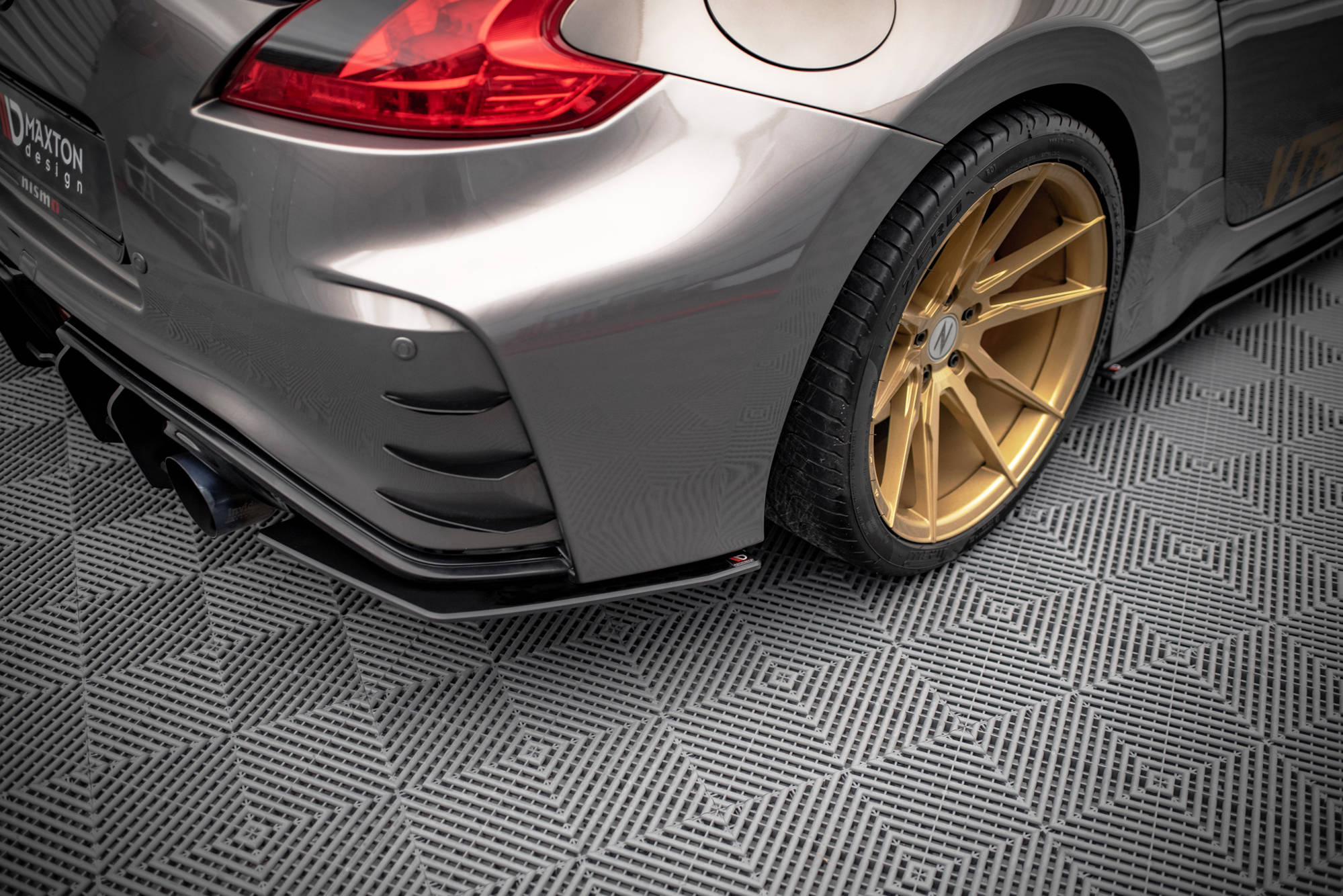 Street pro rear side splitters nissan 370z nismo facelift