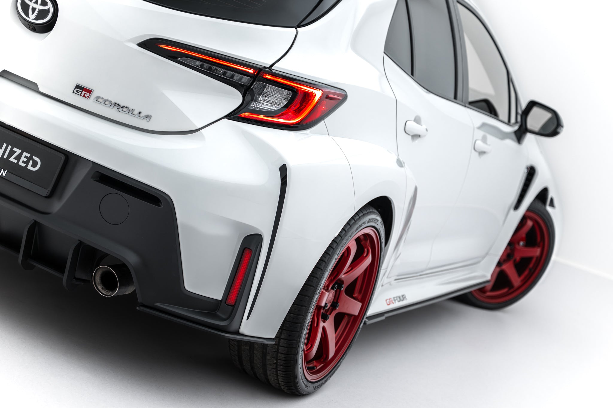 Street Pro takasplitterit Toyota GR Corolla mk12