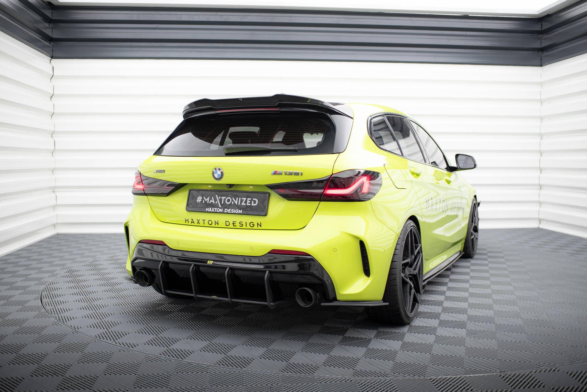 Street Pro bagsidesplitter v.1 BMW 1 F40 M-pakke / M135i