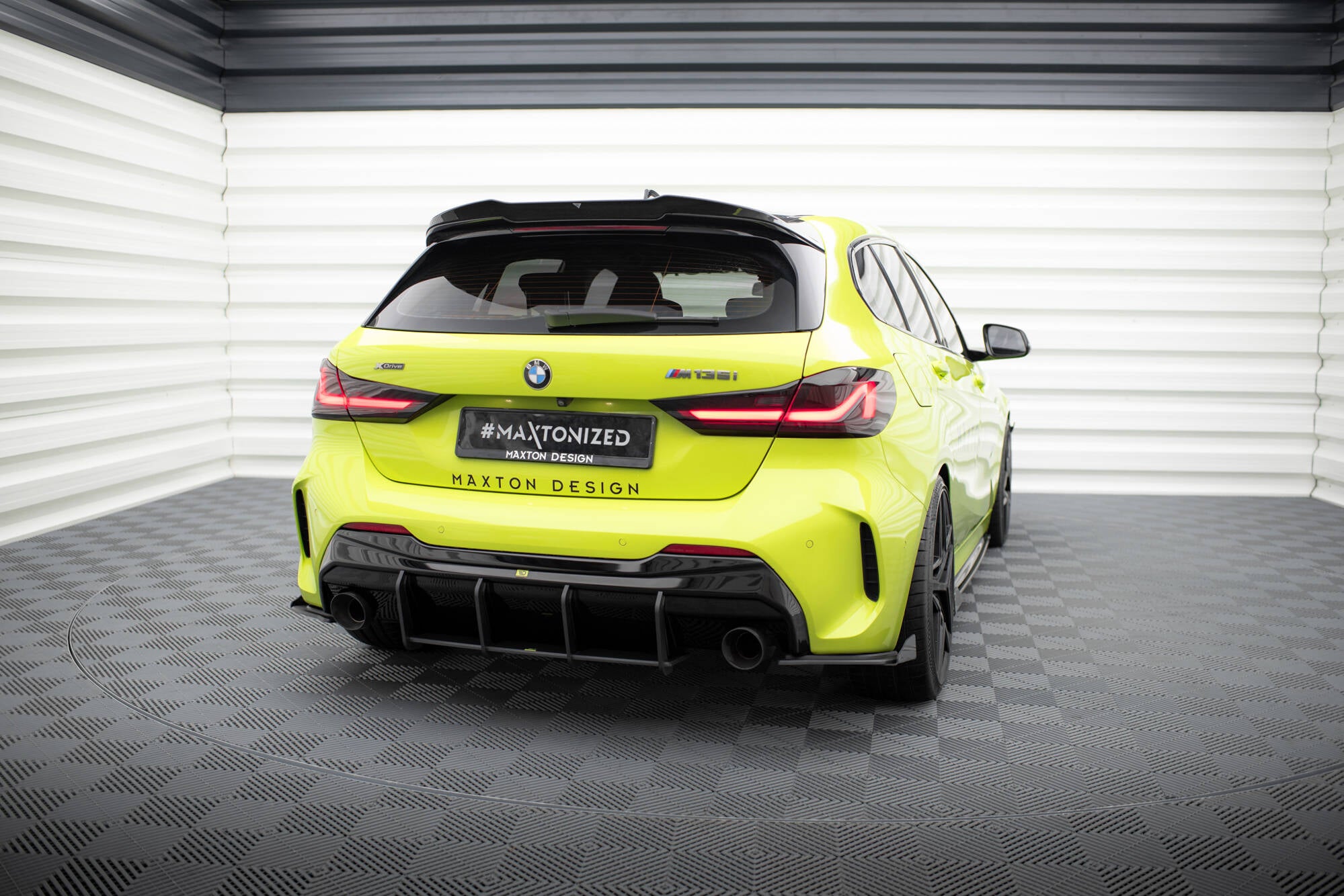 Street Pro bagside Splitters v.1 + flapper v.1 BMW 1 F40 m-pack / m135i