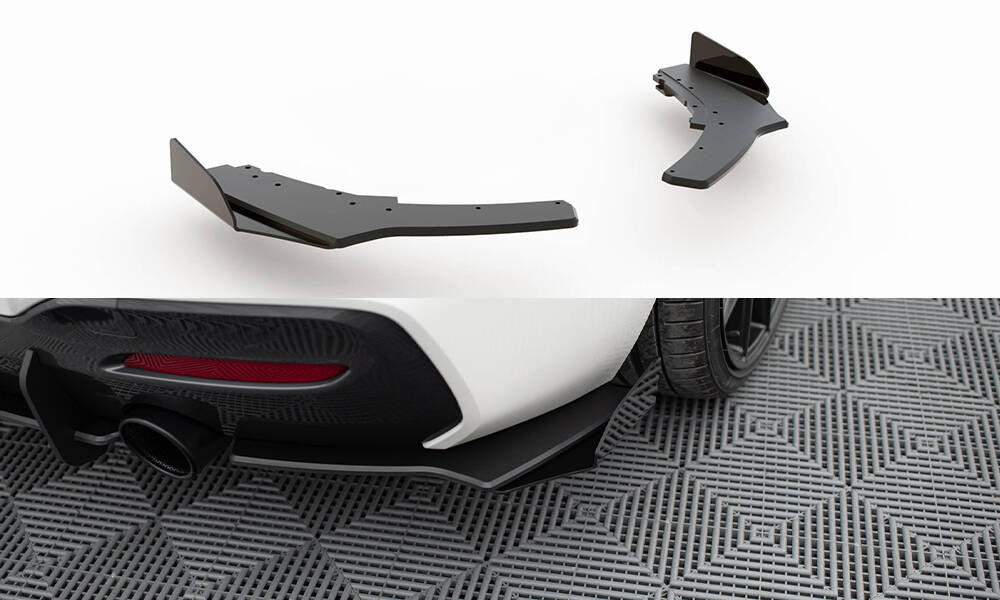 Street Pro Ready -puolen jakajat v.2 + läpät BMW 1 F20 M140i