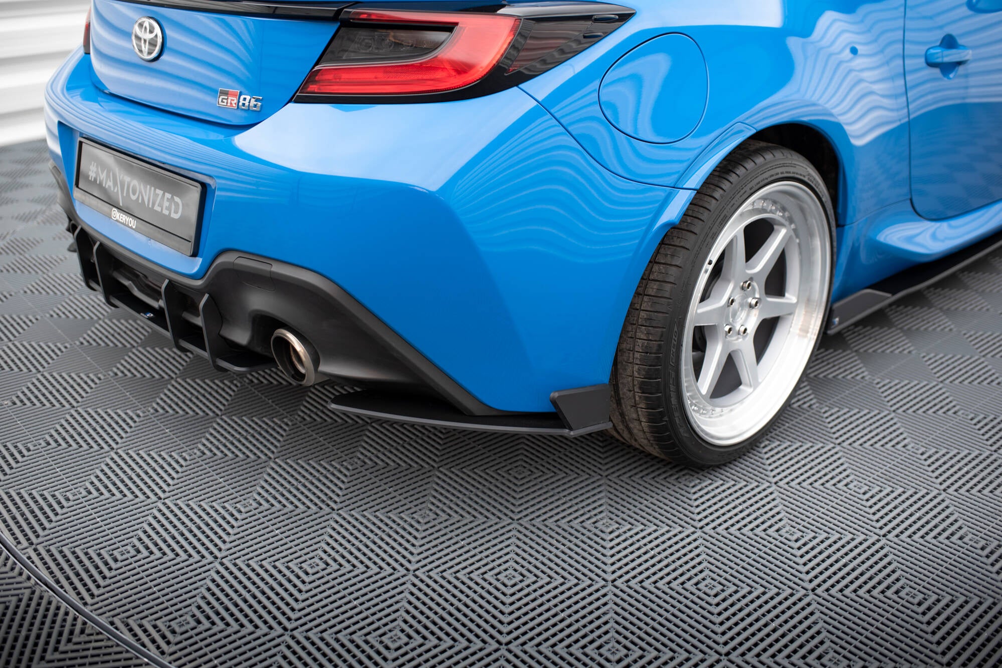 Street pro rear side splitters v.2 toyota gr86 mk1