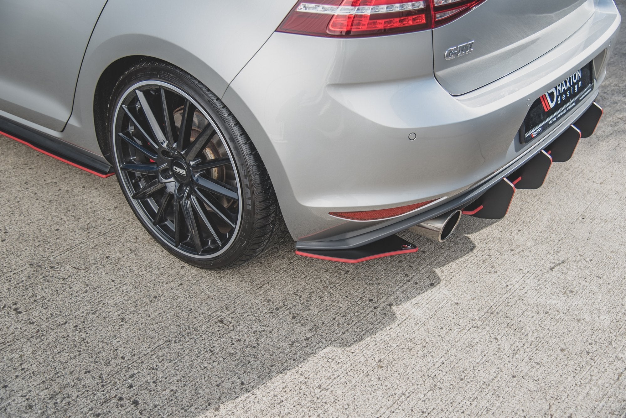 Street Pro Ready Side Splitters V.2 VW Golf 7 GTI