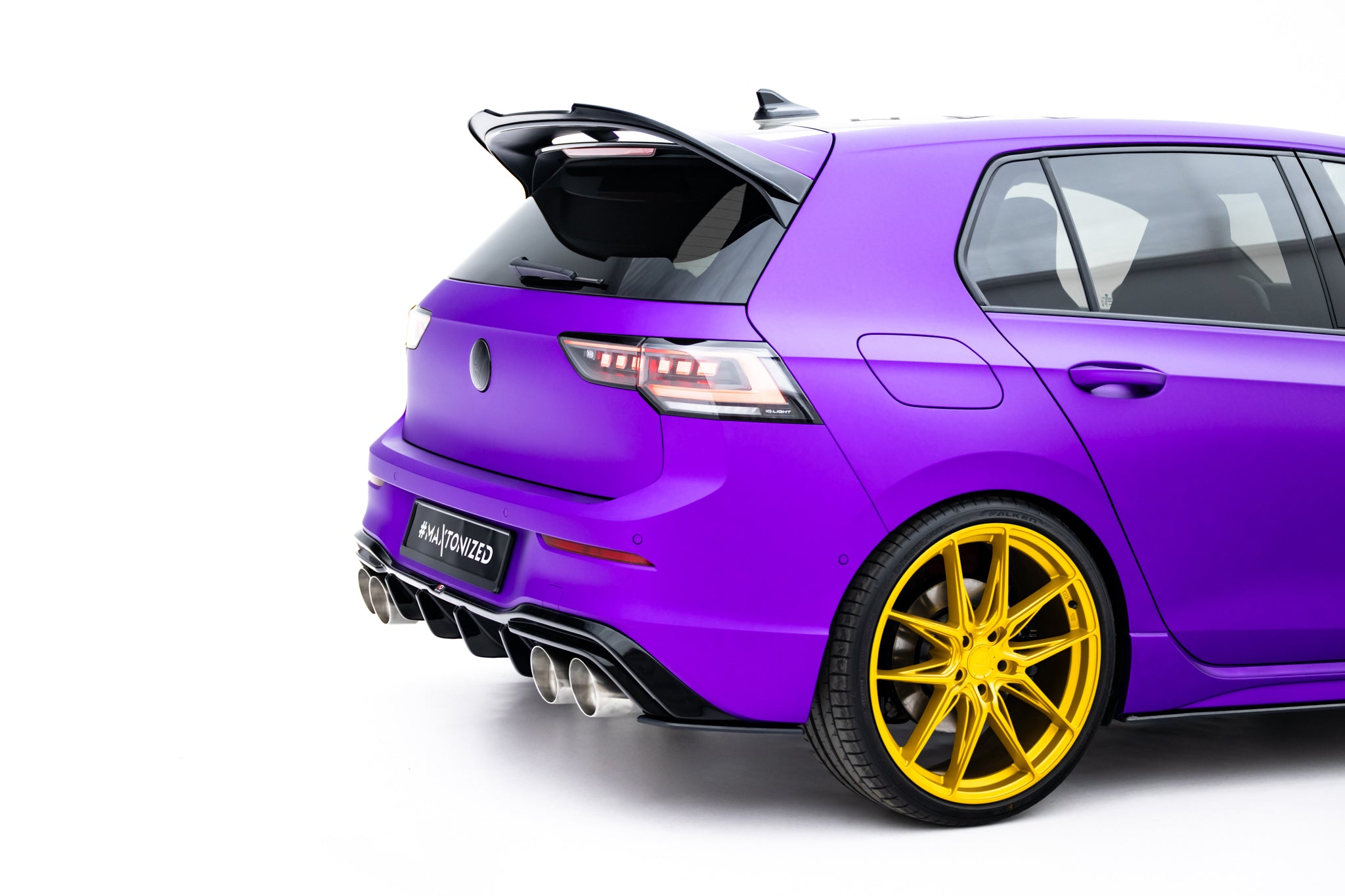 Street Pro takasplitterit v.2 Volkswagen Golf R mk8 / mk8 facelift