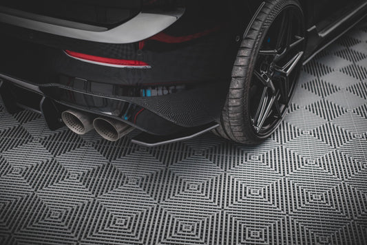 Street Pro TAKAA SIVUSTOMAT VOLKSWAGEN GOLF R MK8