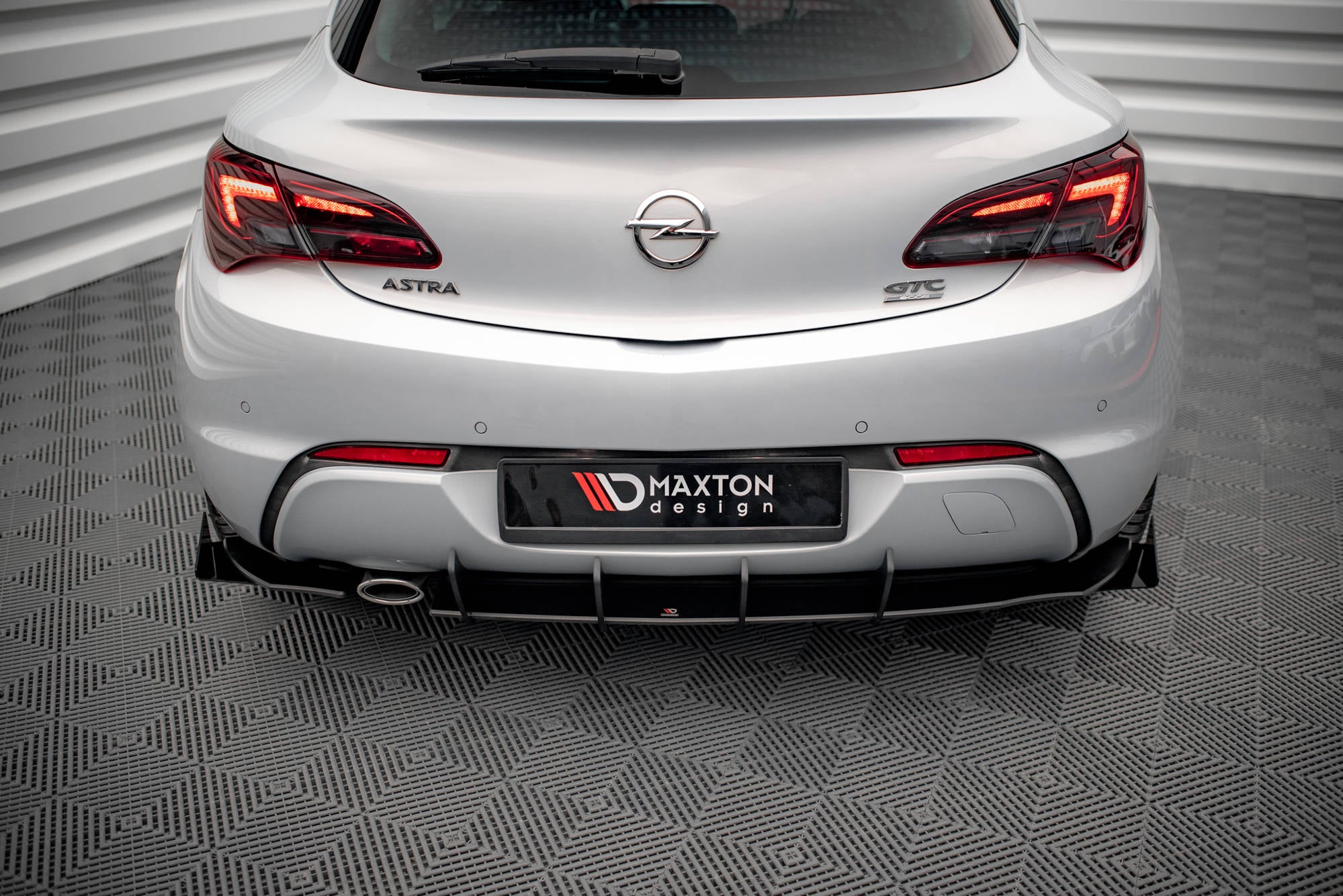 Street pro bakkappe + klaffer opel astra gtc opc-line j