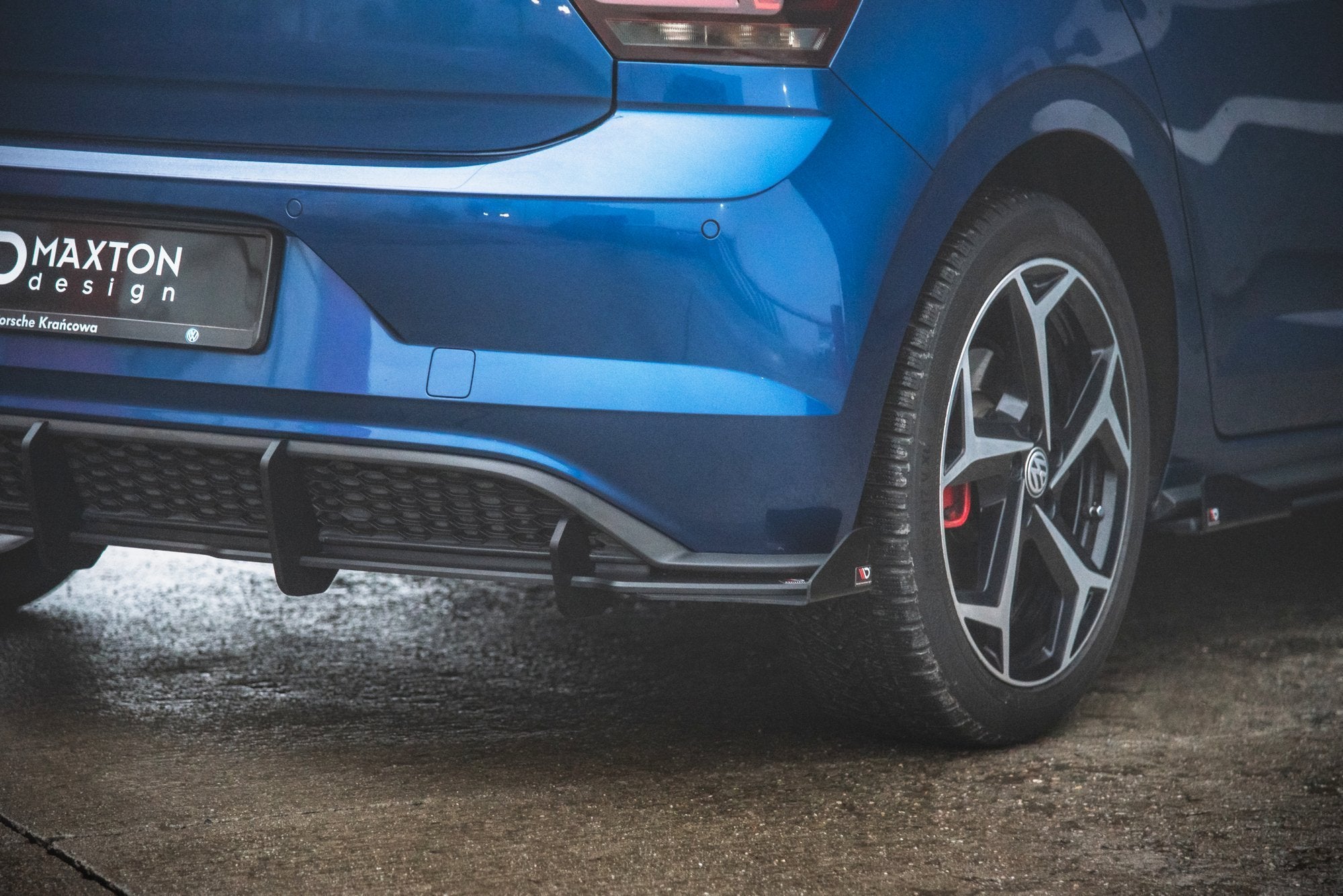 Street Pro takavaalance + Flaps Volkswagen Polo GTI MK6
