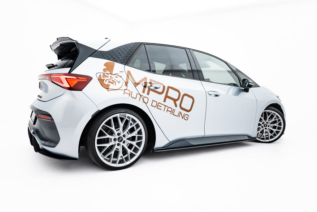 Street Pro -sivuhelmat diffuusorit Cupra Born mk1:lle