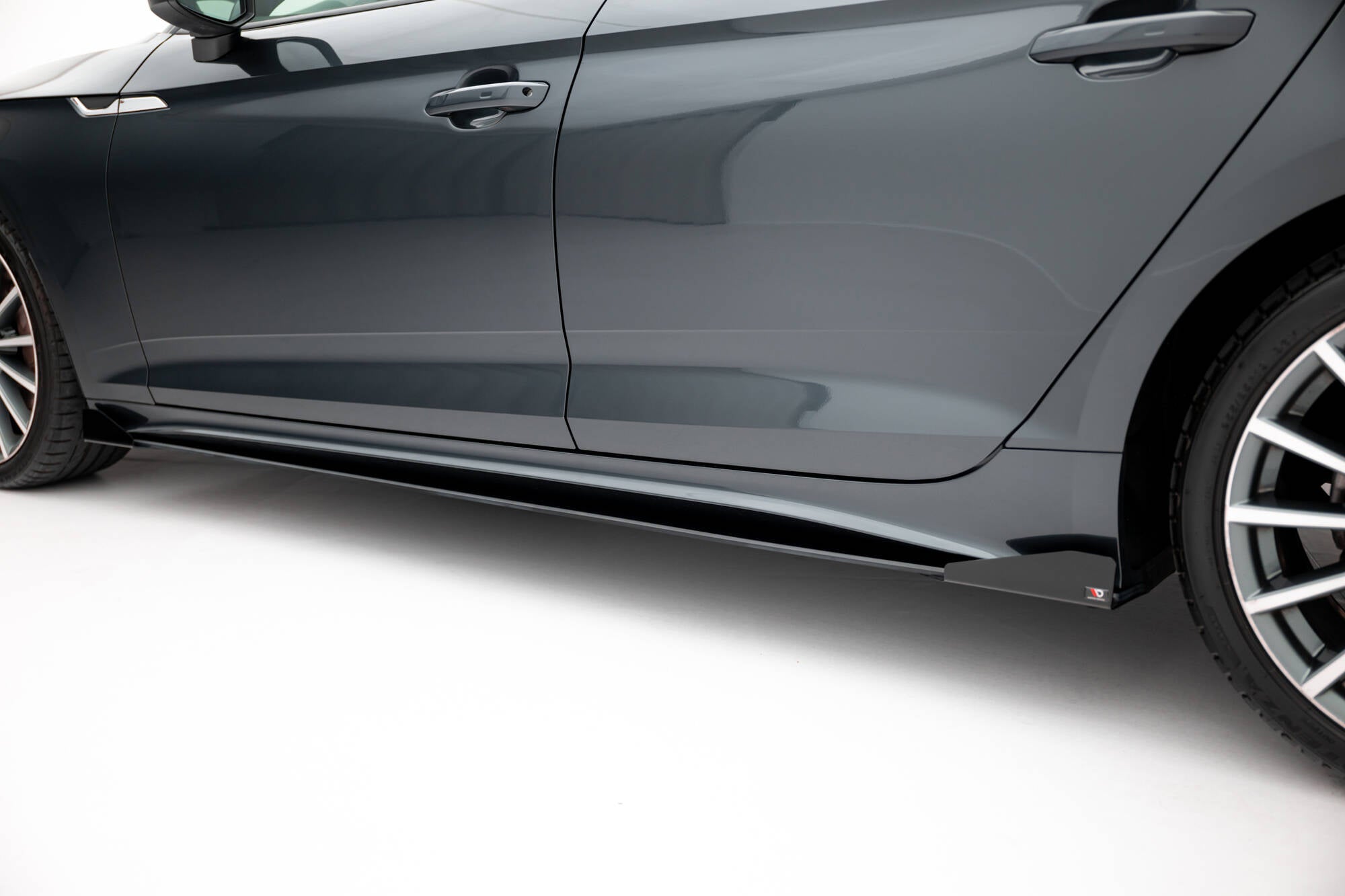 Street pro side skirts diffusers + flaps audi a5 sportback f5 facelift