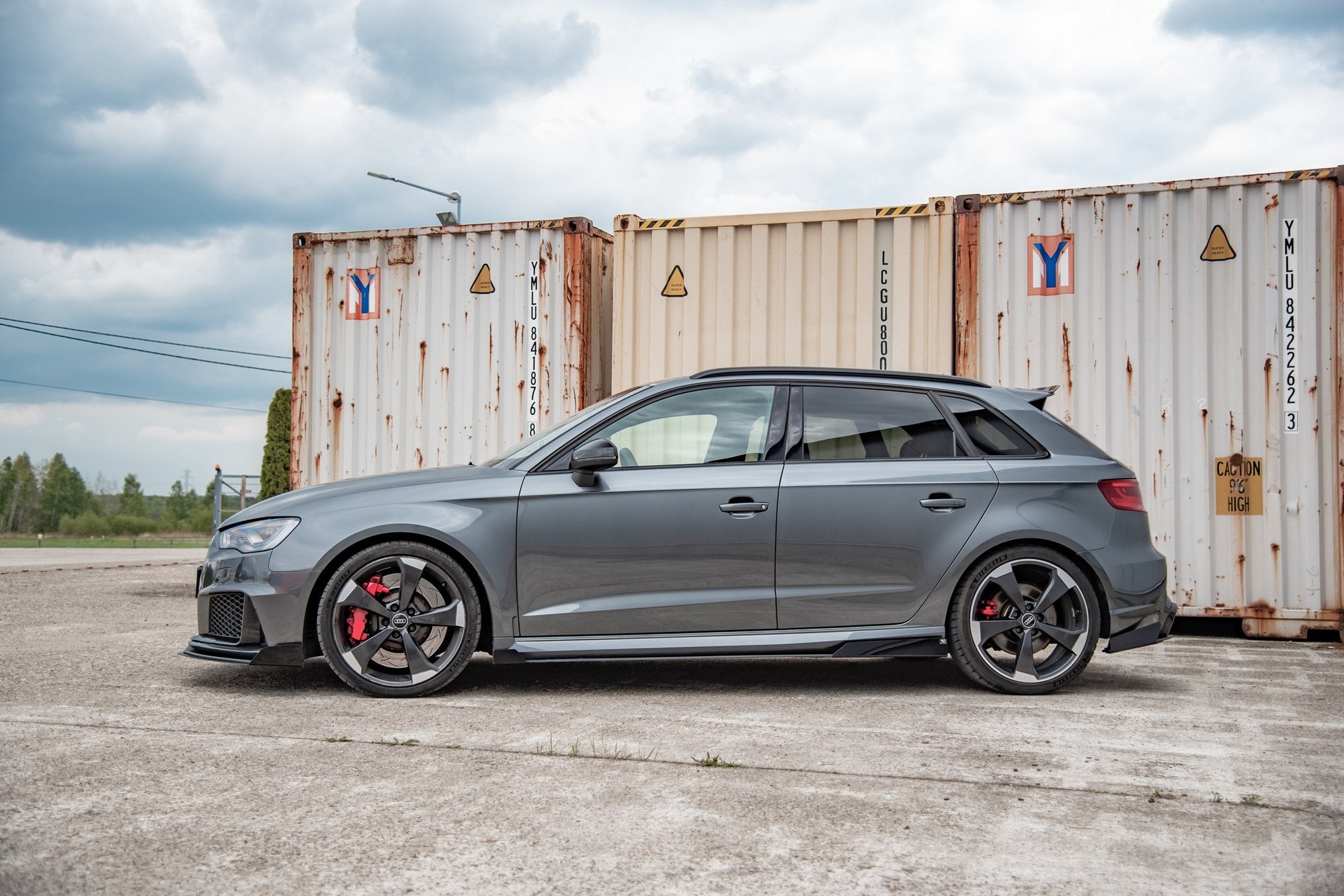 Street Pro Side nederdele diffusorer + flapper Audi RS3 8V Sportback