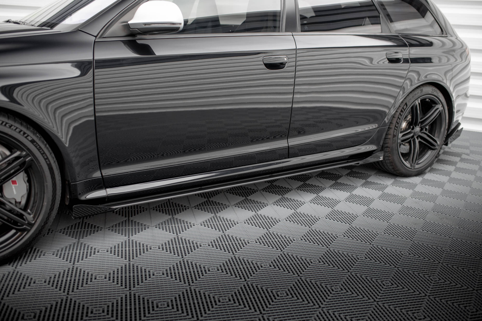 Street Pro Side nederdele diffusorer + flapper Audi RS6 Avant C6