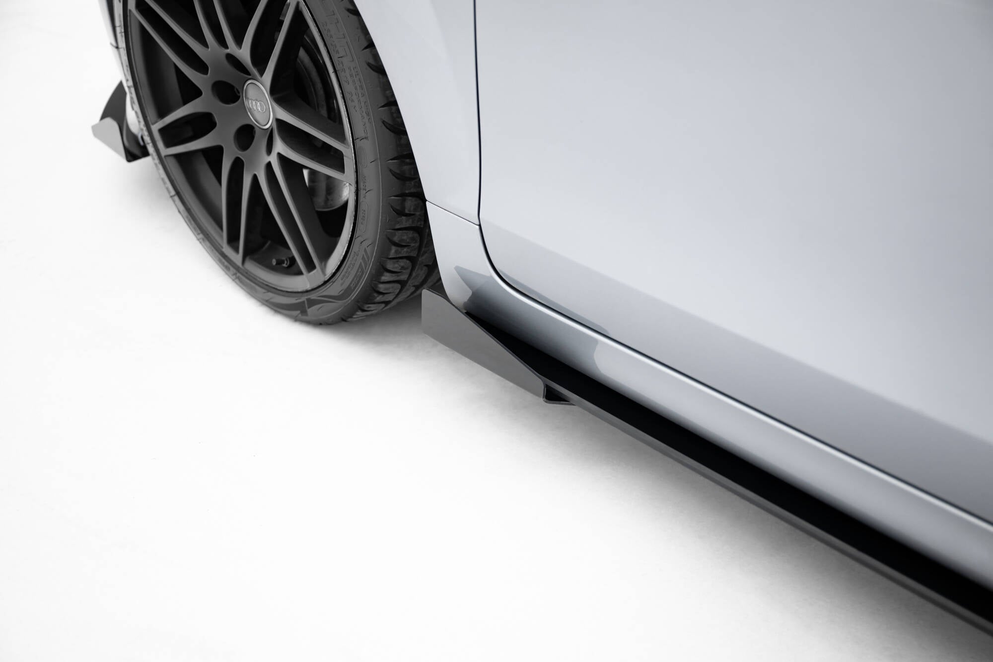 Street pro side skirts diffusers + flaps audi tt s / tt s-line 8j facelift