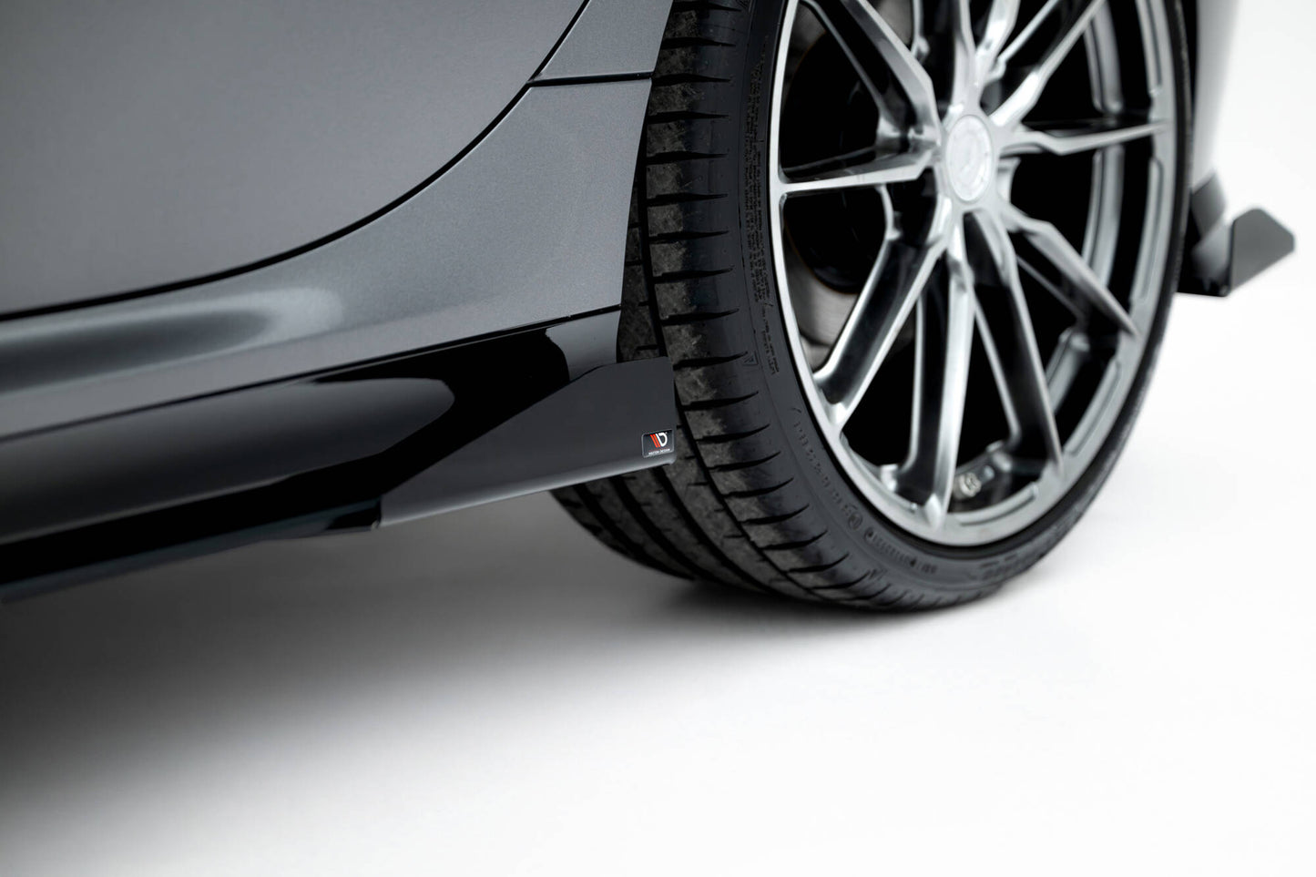 Street Pro Side nederdele diffusorer + flapper BMW M135i F70