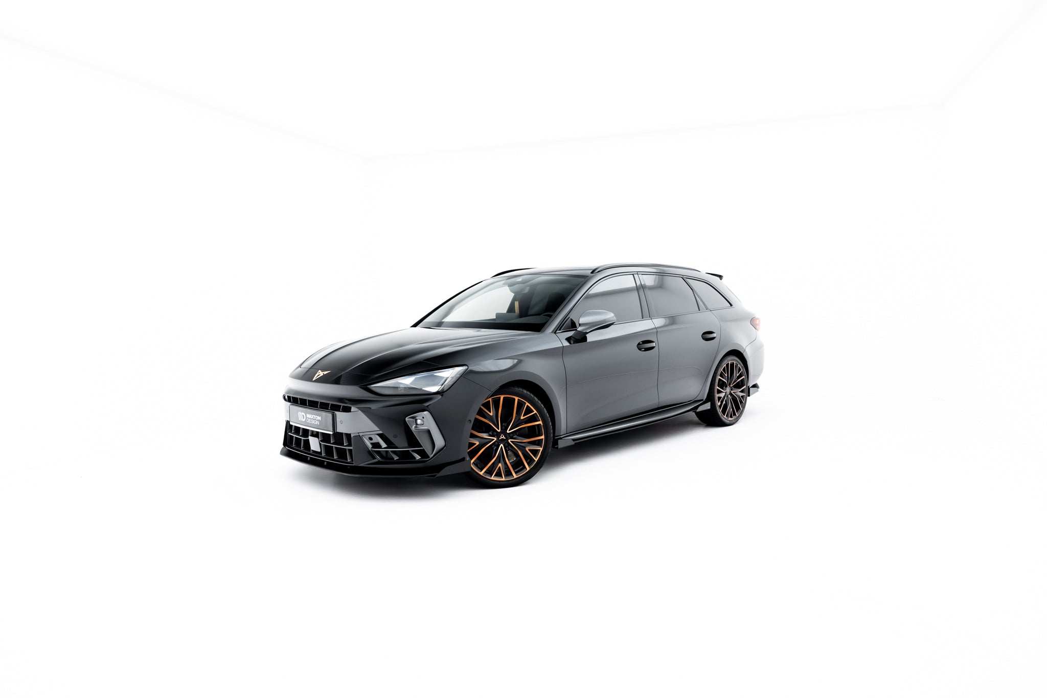 Street Pro sivuhelmat diffuusorilla ja läpäillä Cupra Leon ST / Hatchback Aero mk1 / mk1 facelift