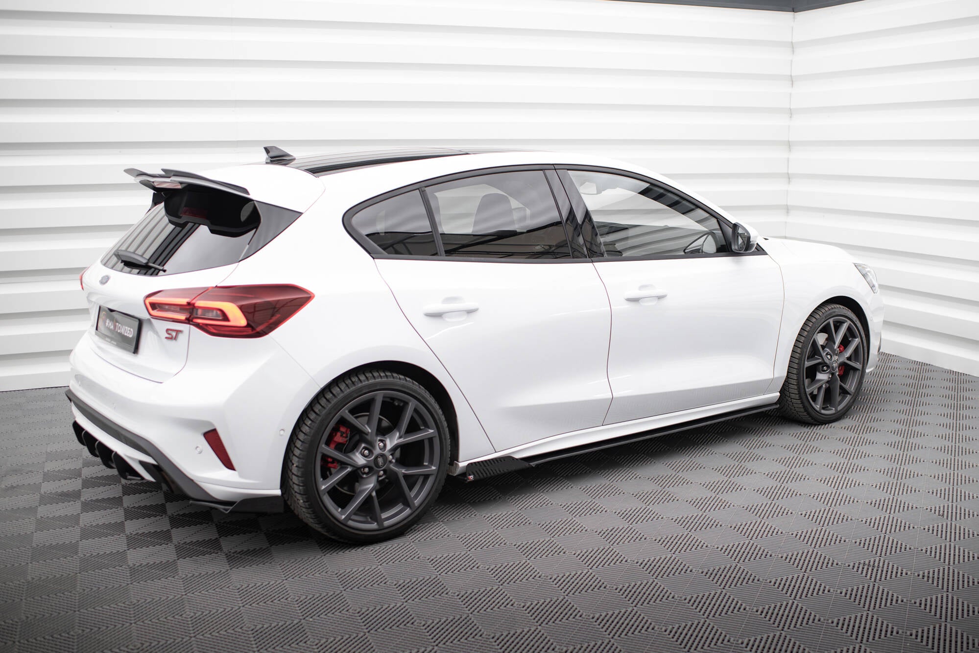 Street pro side skirts diffusers + flaps ford focus st / st-line mk4